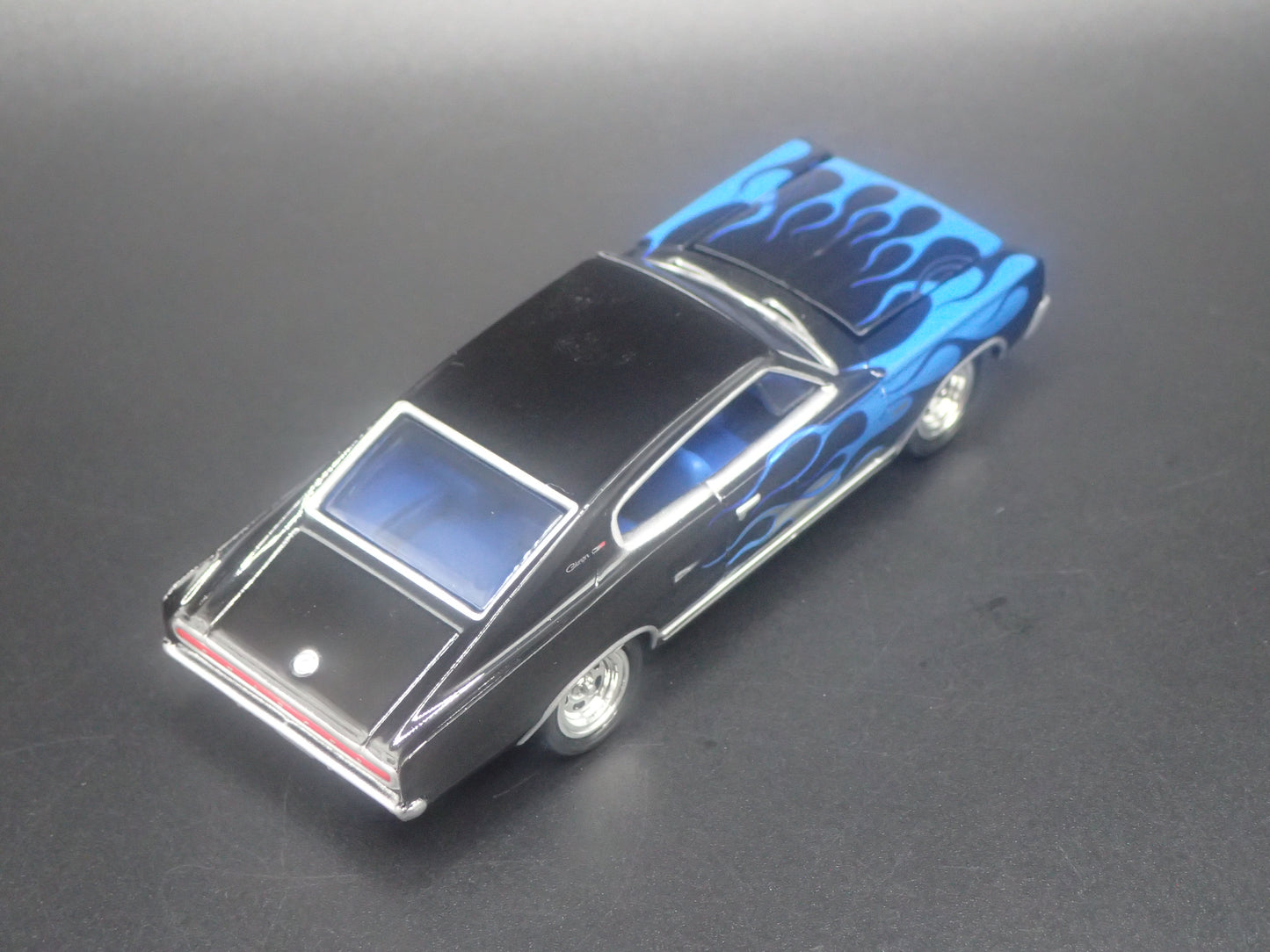 1966 66 DODGE CHARGER BLACK 1:64 SCALE COLLECTIBLE DIORAMA DIECAST MODEL CAR