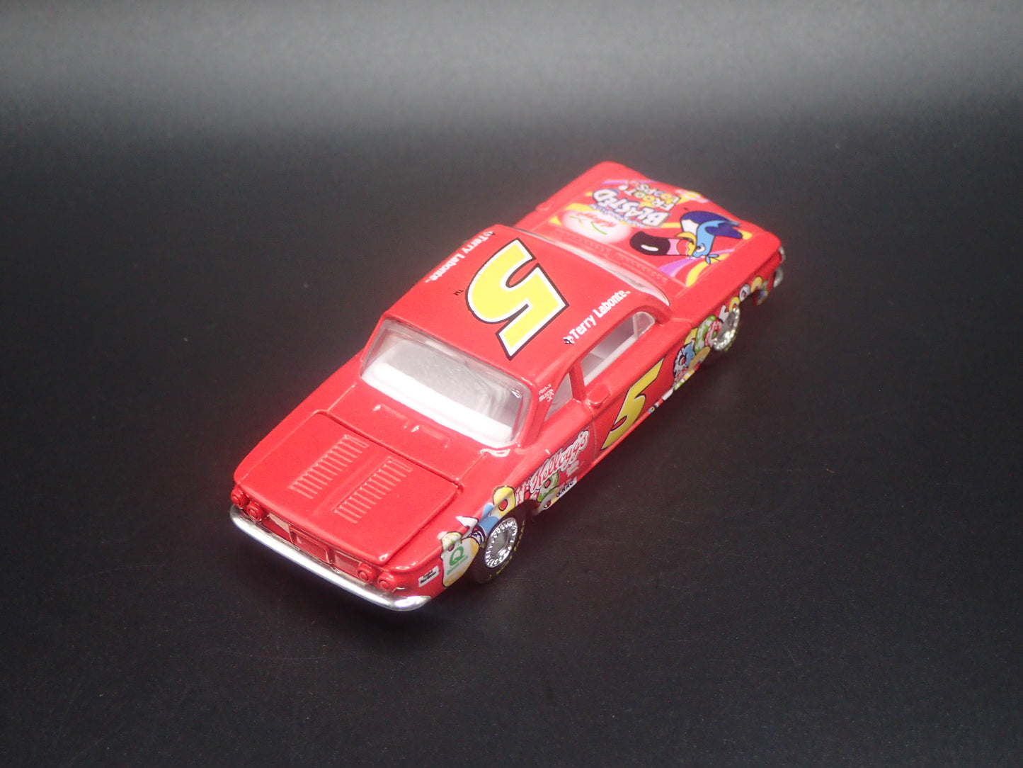 1960 60 CHEVY CHEVROLET CORVAIR 5 TERRY LABONTE NASCAR 1:64 SCALE DIECAST MODEL CAR