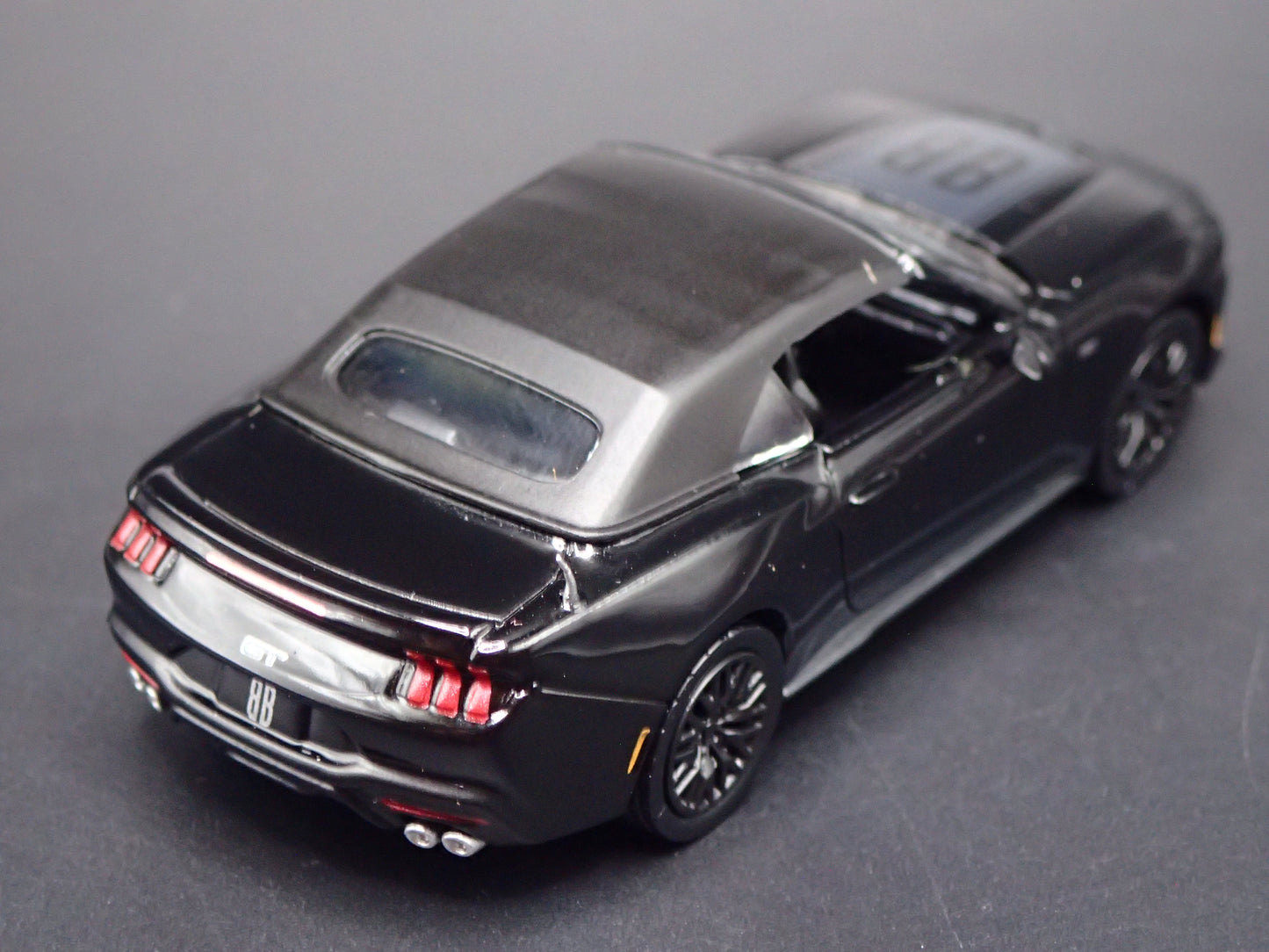 2024-2026 FORD MUSTANG GT CONVERTIBLE 1:64 SCALE COLLECTIBLE DIECAST MODEL CAR
