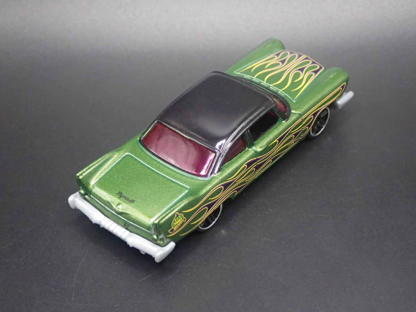 1957 57 PLYMOUTH FURY GREEN 1/64 SCALE COLLECTIBLE DIECAST MODEL CAR