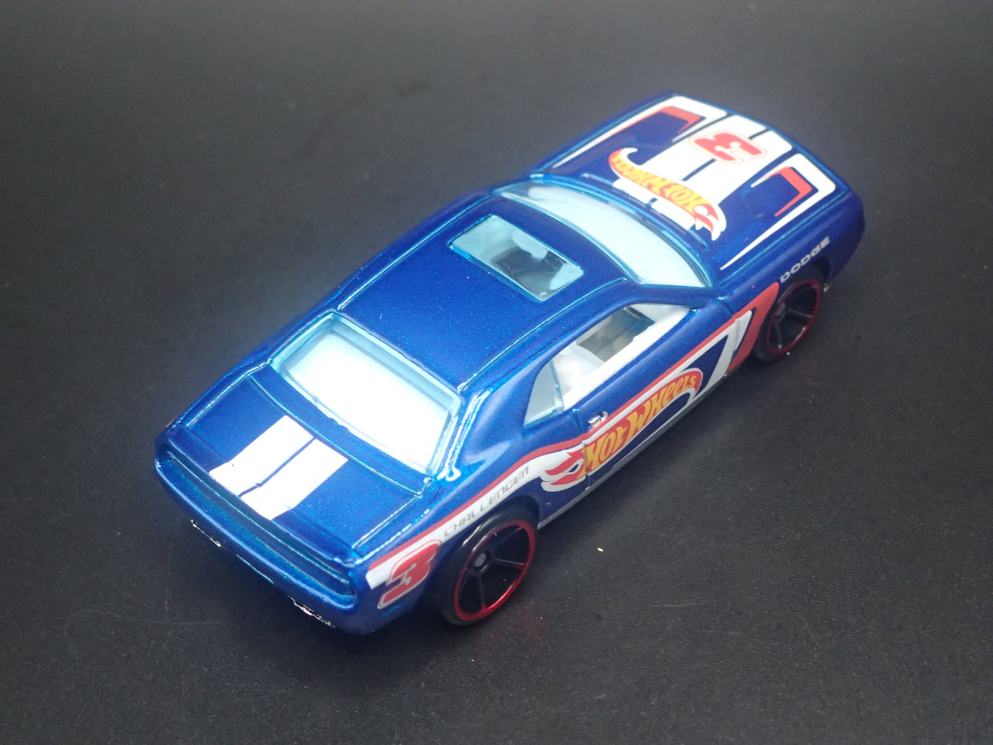 2008-2014 DODGE CHALLENGER SRT8 BLUE 1/64 SCALE DIORAMA DIECAST MODEL CAR
