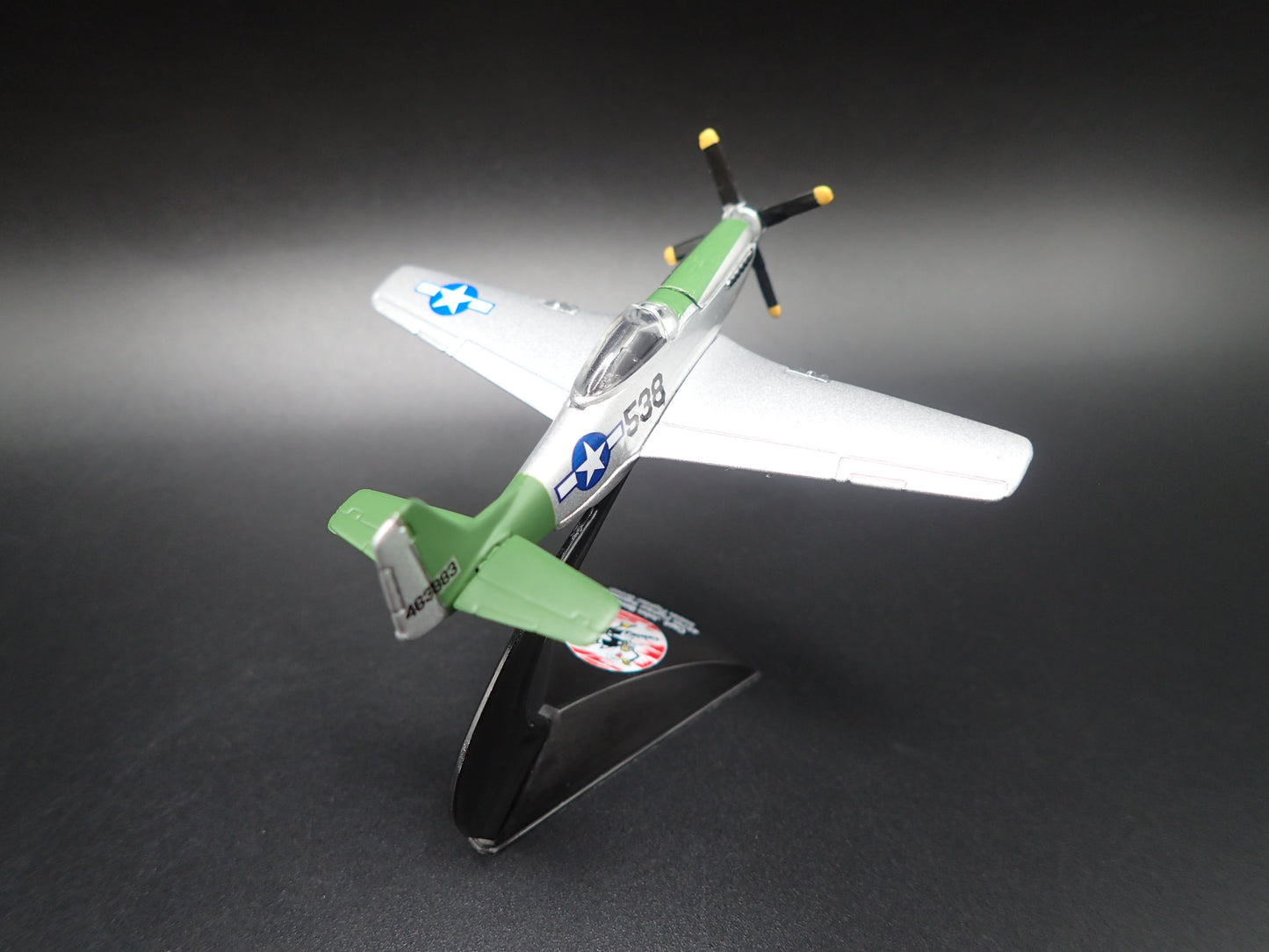 NORTH AMERICAN P-51D MUSTANG PLANE ARMY MILITARY NAGOYA 1:144 SCALE DIECAST