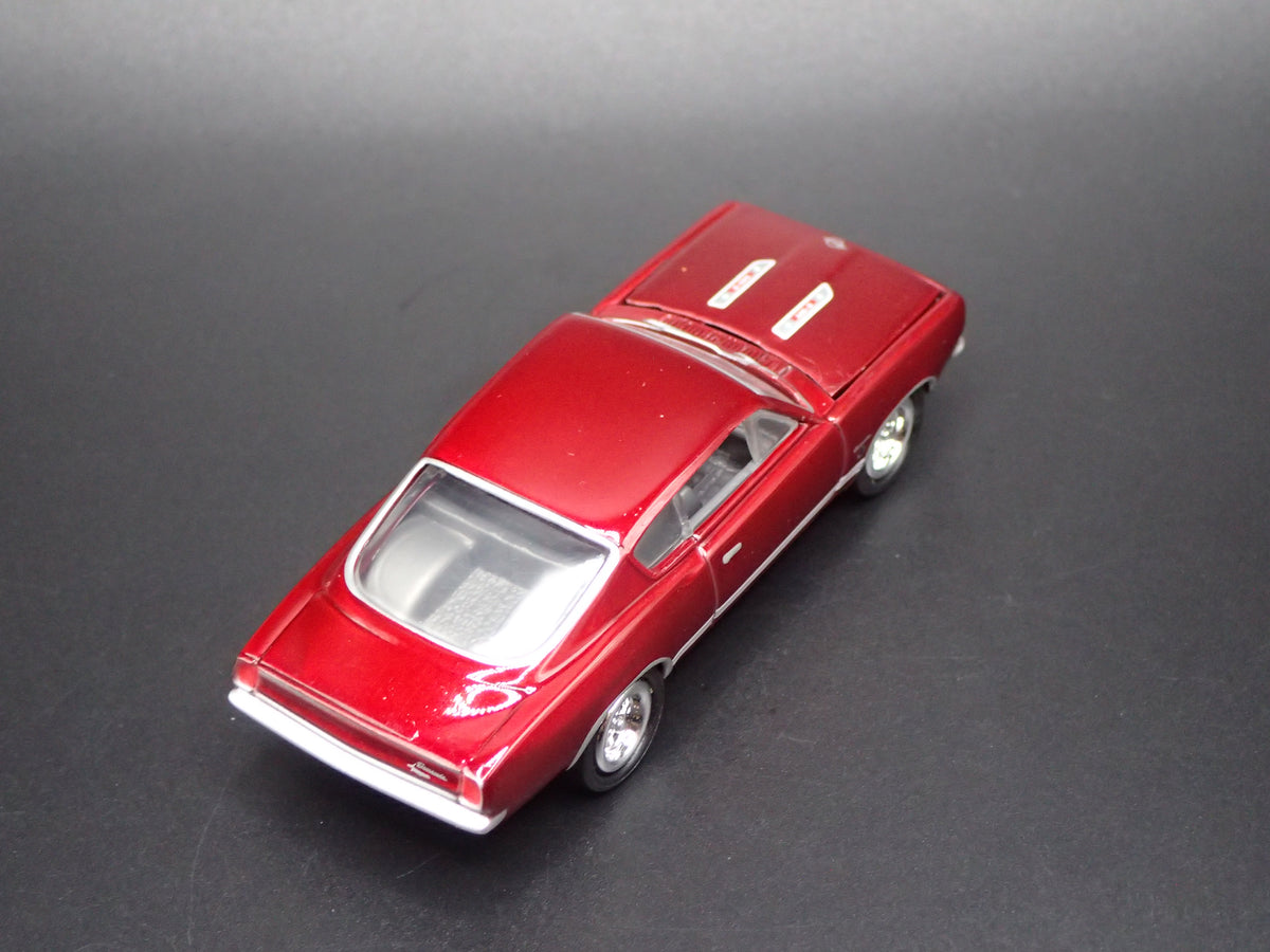 1968 68 PLYMOUTH BARRACUDA CUDA FASTBACK 1/64 SCALE DIORAMA DIECAST MODEL CAR