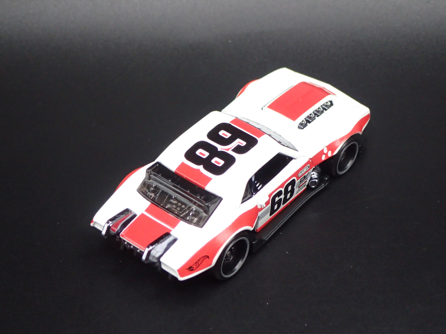 1968 68 CHEVY CHEVROLET CAMARO CUSTOM 1:64 SCALE DIORAMA DIECAST MODEL CAR
