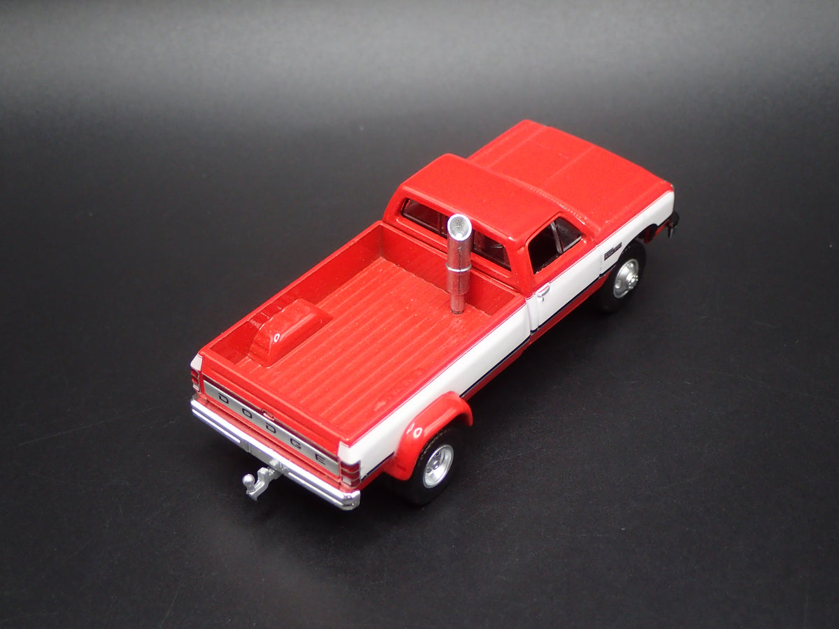 1981-1993 DODGE RAM D350 DUALLY PICKUP TRUCK w HITCH 1/64 SCALE DIECAST MODEL CAR