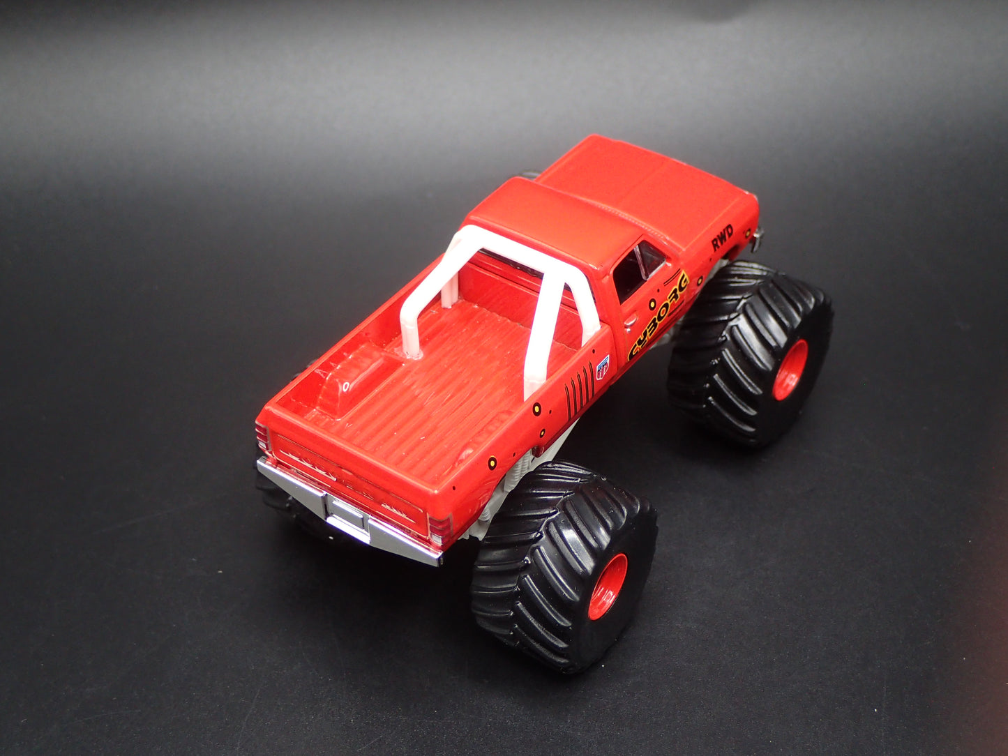 1990 90 DODGE RAM D250 MONSTER TRUCK CYBORG 1/64 SCALE DIECAST MODEL CAR