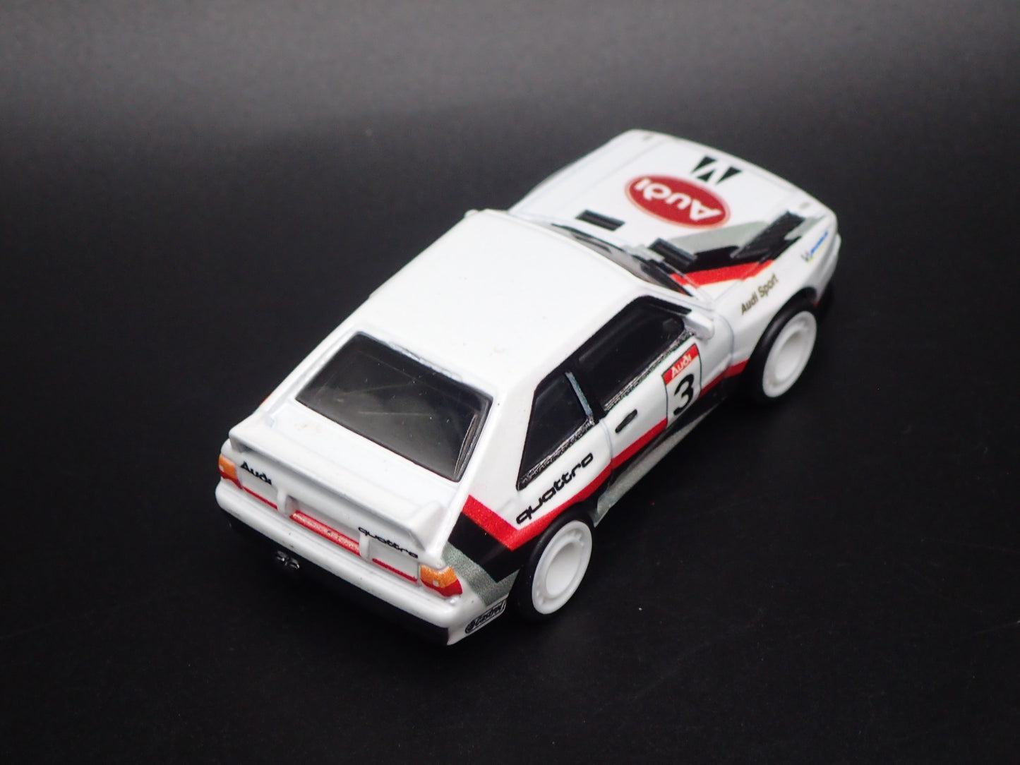 1980-1991 AUDI SPORT QUATTRO WHITE 1:64 SCALE COLLECTIBLE DIECAST MODEL CAR