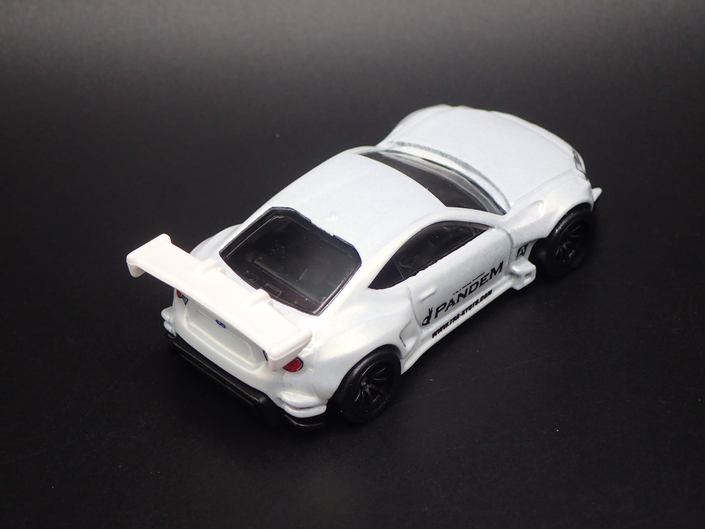 2013-2020 PANDEM SUBARU BRZ 1:64 SCALE COLLECTIBLE DIORAMA DIECAST MODEL CAR