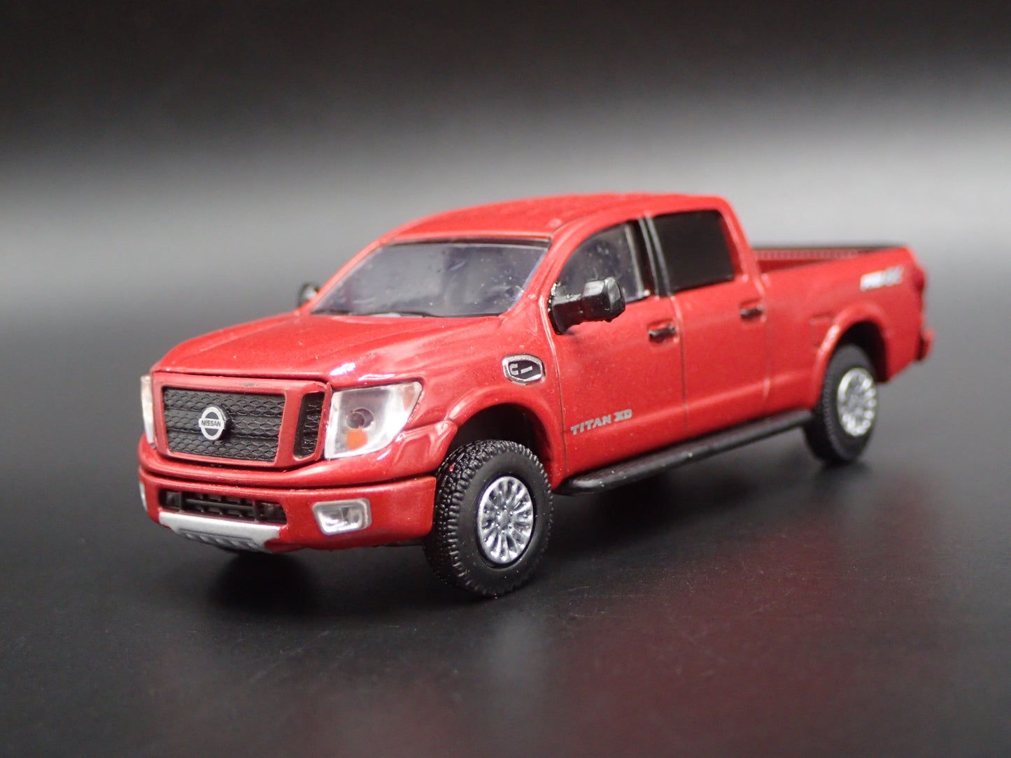 2016-2024 NISSAN TITAN XD PRO-4X PICKUP TRUCK HITCH 1:64 SCALE DIECAST MODEL CAR