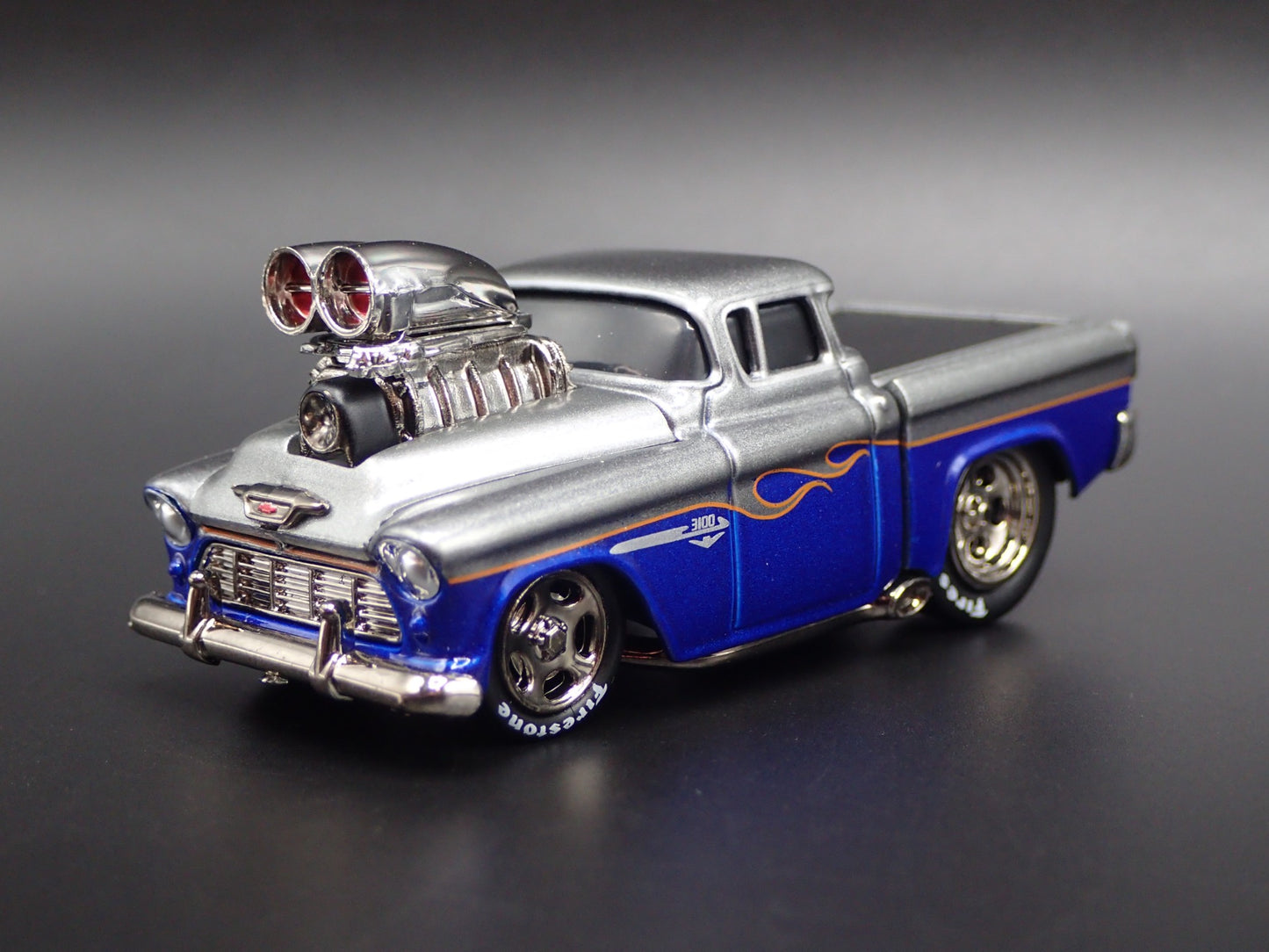 1955 55 CHEVY CHEVROLET CAMEO PICKUP TRUCK 1:64 SCALE DIORAMA DIECAST MODEL CAR