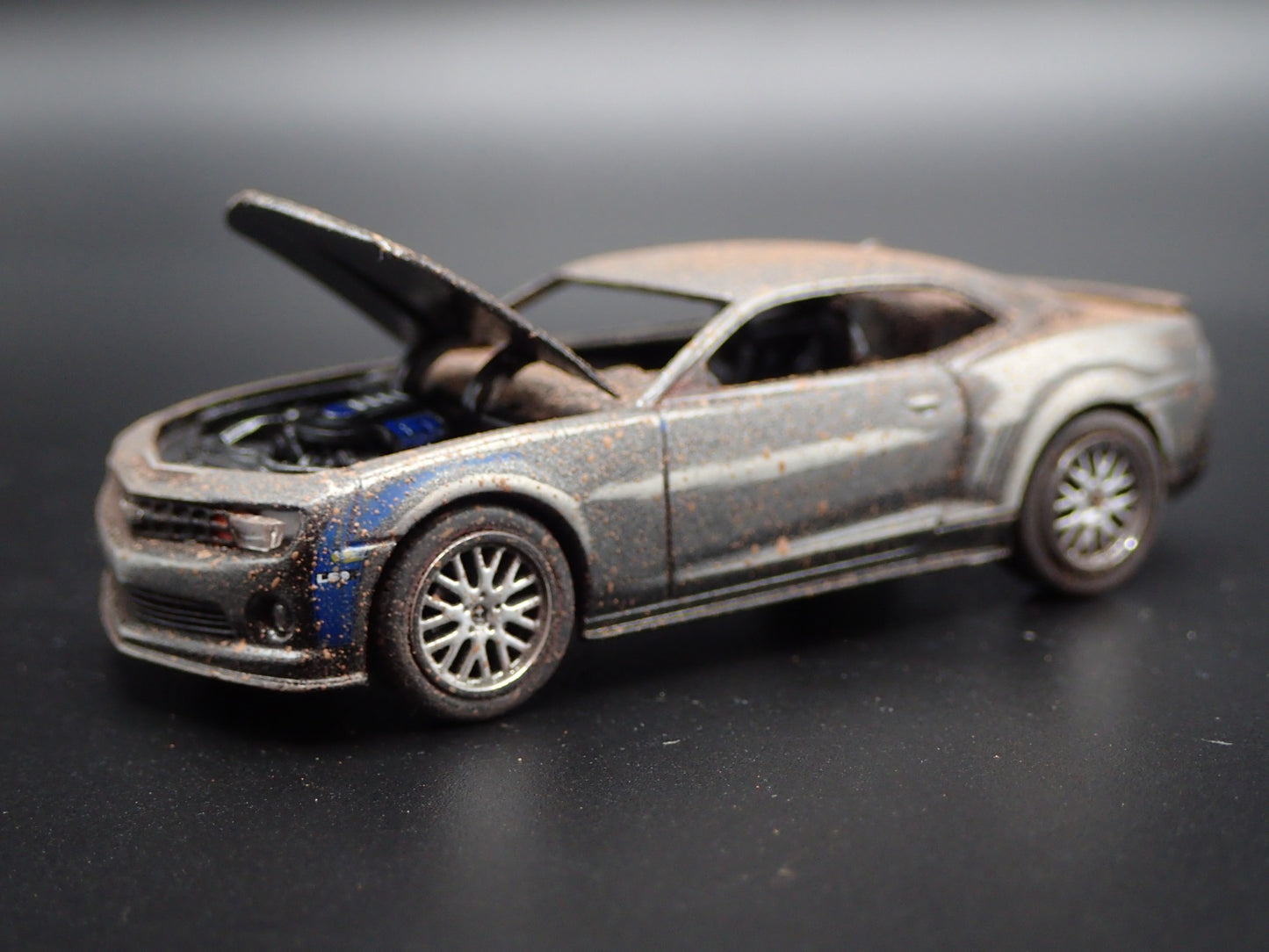 2010 - 2015 CHEVY CHEVROLET CAMARO RS/SS ABANDONED 1/64 SCALE DIECAST MODEL CAR