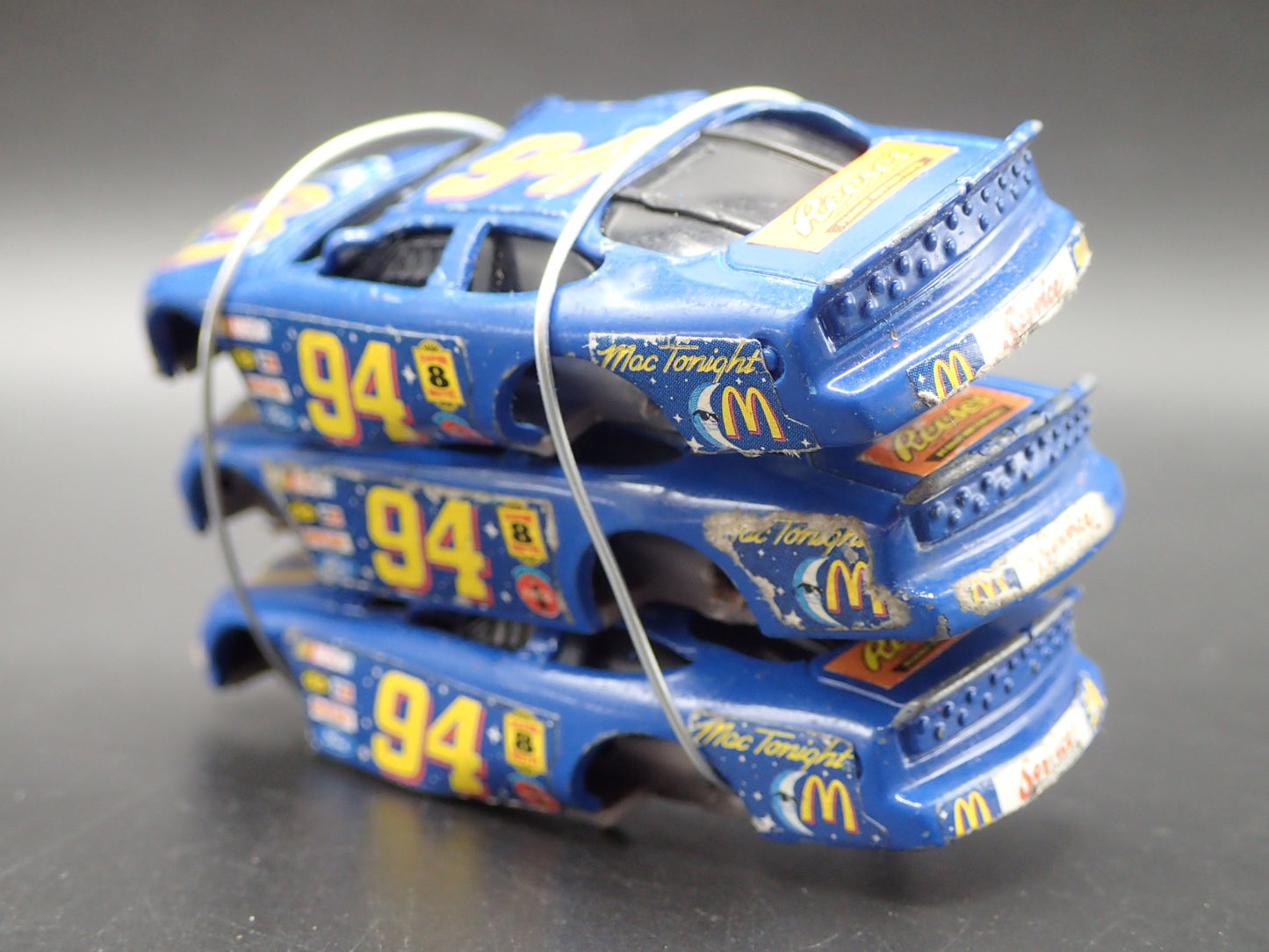VINTAGE NASCAR 3 CARS CRUSHED ON A FLATBED TRAILER 1:64 SCALE DIECAST MODEL CAR