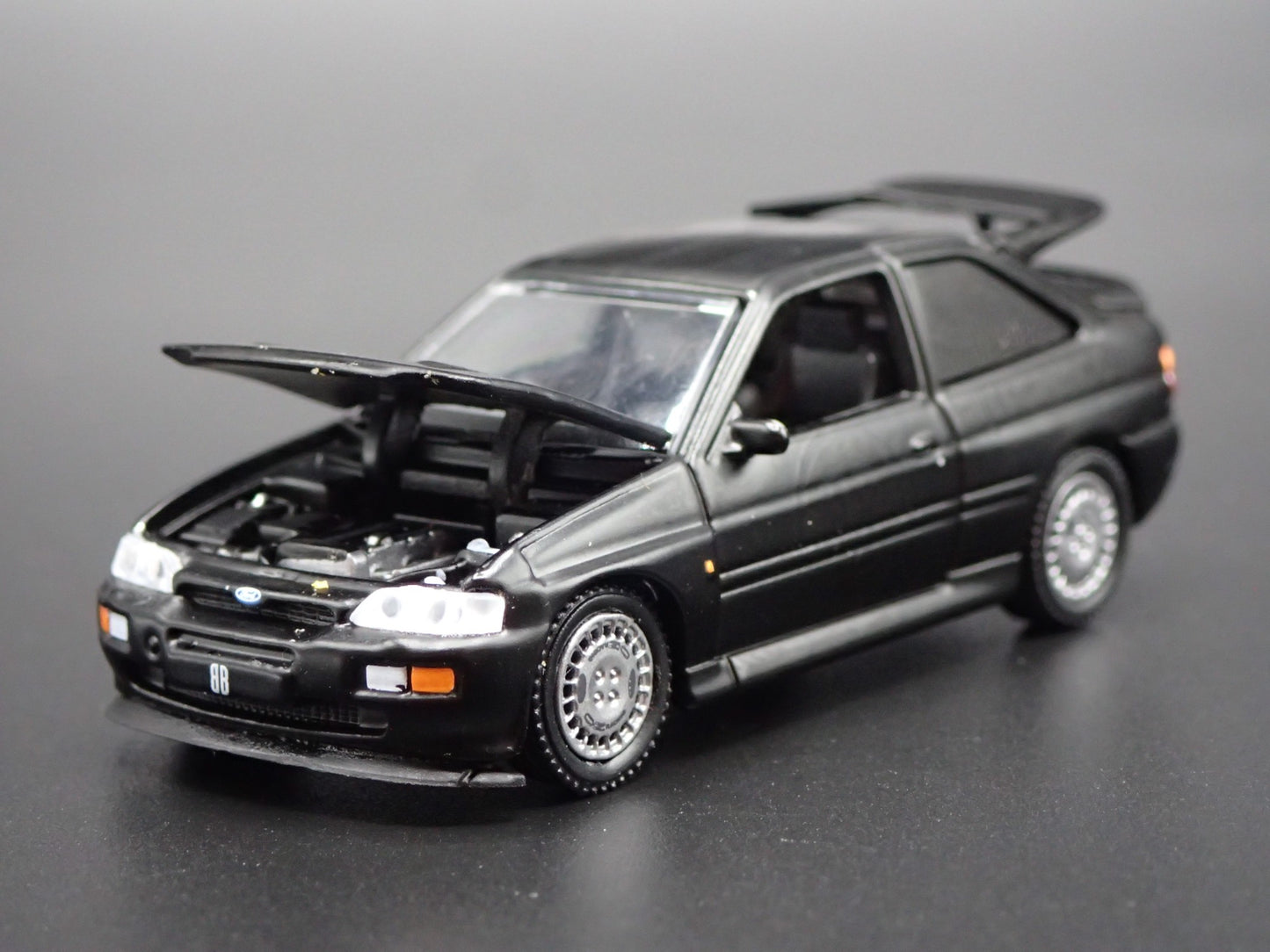 1994 94 FORD ESCORT RS COSWORTH MONTE CARLO 1:64 SCALE DIORAMA DIECAST MODEL CAR