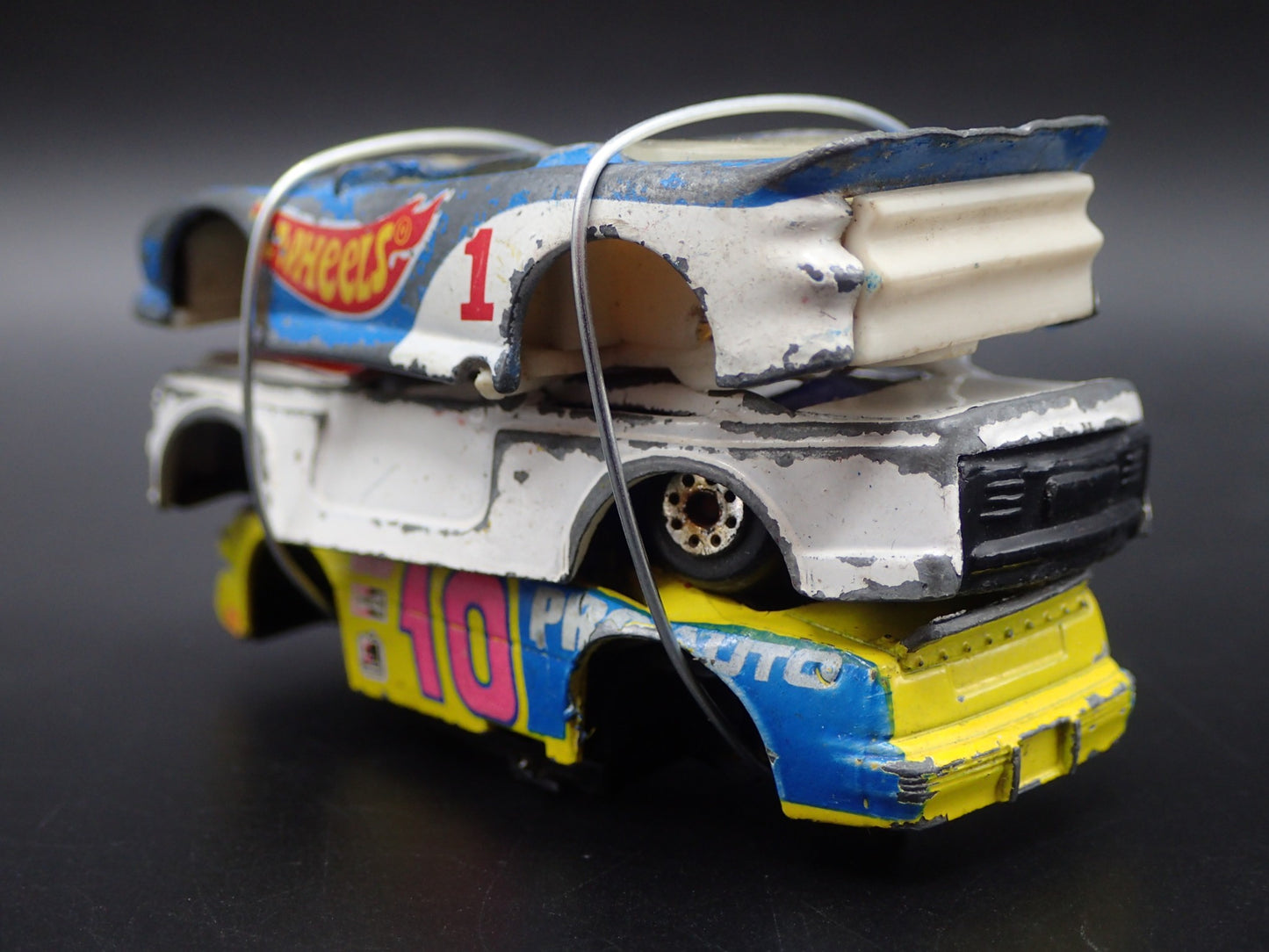 NASCAR/MERCEDES 3 CARS CRUSHED ON A FLATBED TRAILER 1:64 SCALE DIECAST MODEL CAR