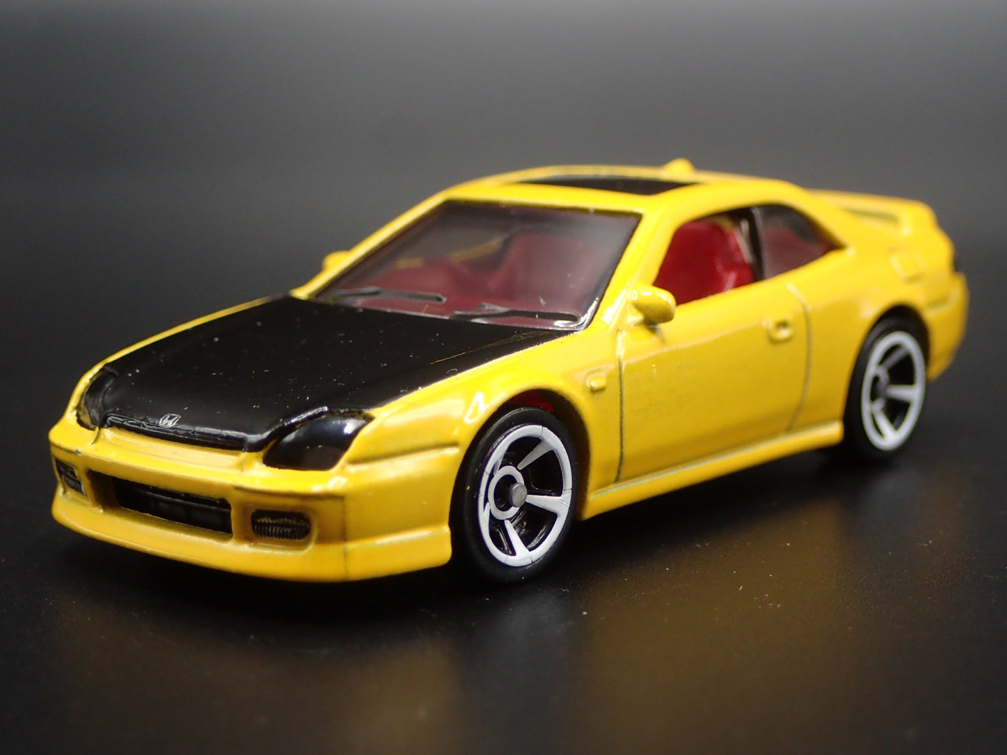1997-2001 HONDA PRELUDE YELLOW 1:64 SCALE COLLECTIBLE DIORAMA DIECAST MODEL CAR