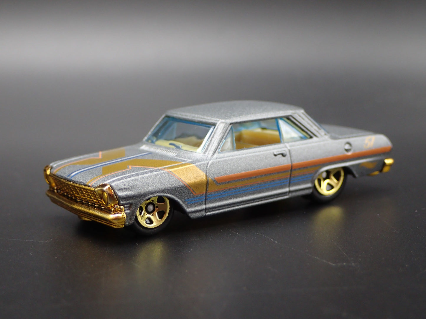 1963 63 CHEVY CHEVROLET II NOVA 1:64 SCALE COLLECTIBLE DIORAMA DIECAST MODEL CAR