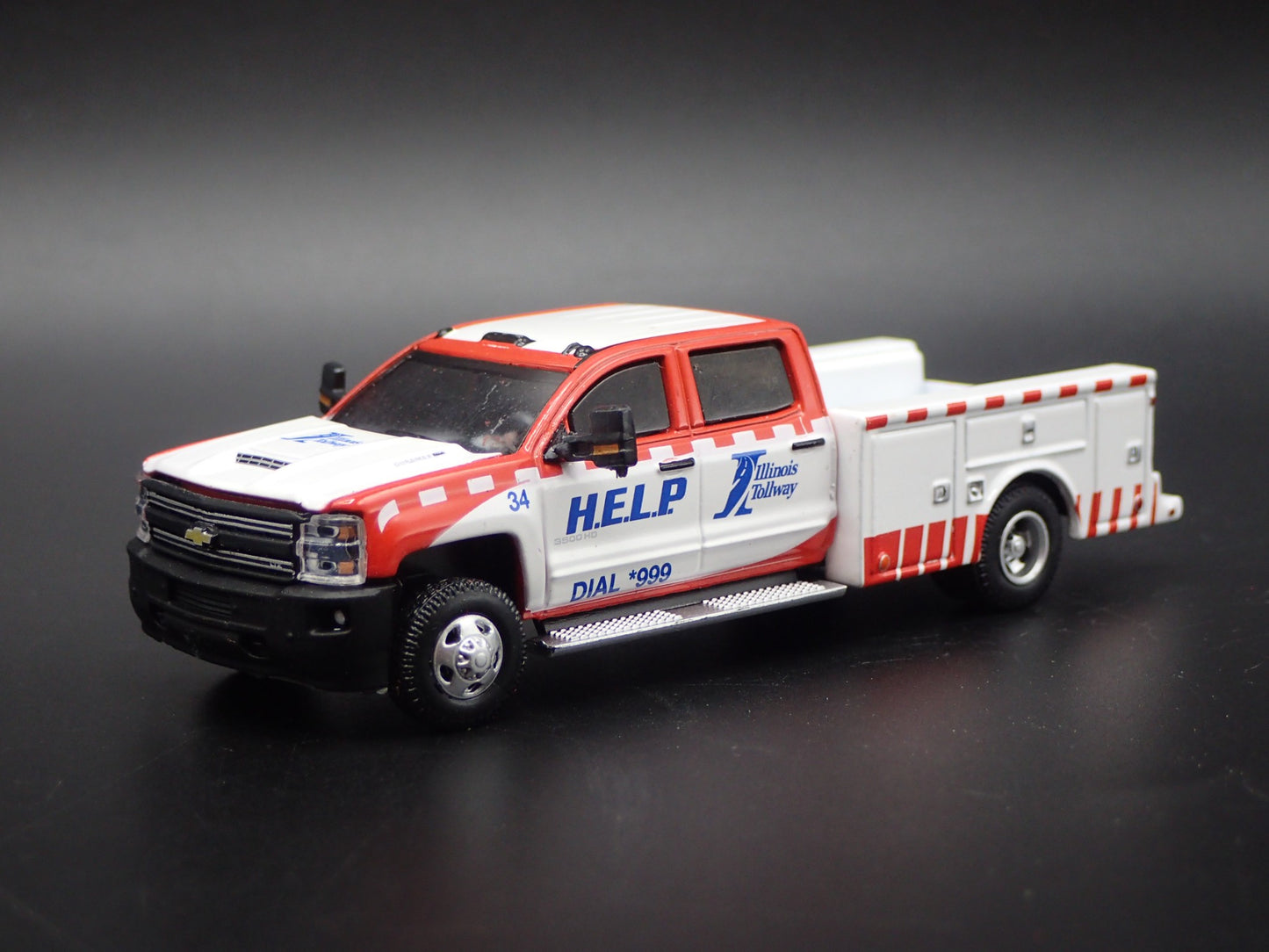 2018 CHEVY CHEVROLET SILVERADO 3500 DUALLY TRUCK ILLINOIS 1:64 DIECAST MODEL CAR
