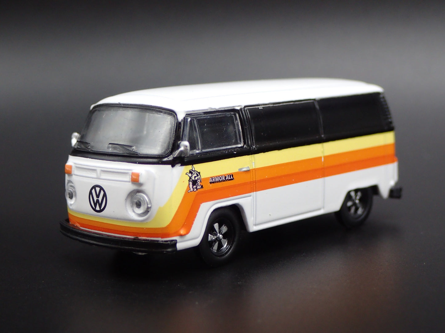 1967-1979 VW VOLKSWAGEN TYPE 2 T2 PANEL VAN ARMOR 1/64 SCALE DIECAST MODEL CAR