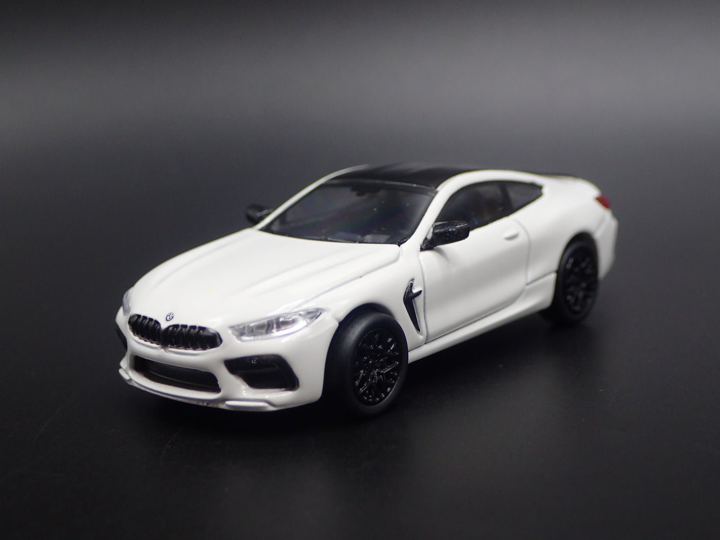 2019-2025 BMW M8 COUPE RARE 1:64 SCALE COLLECTIBLE DIORAMA DIECAST MODEL CAR