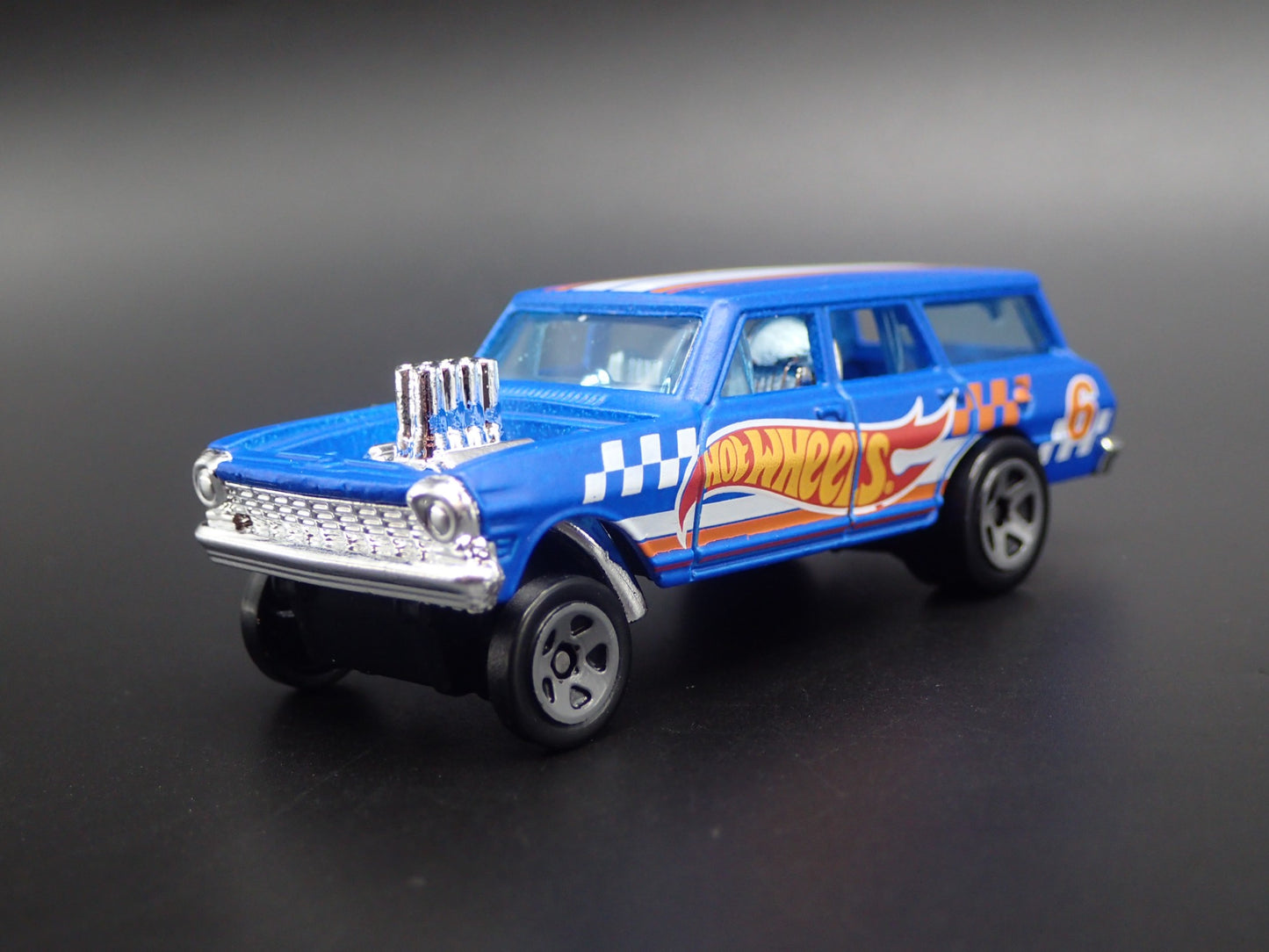 1964 CHEVY CHEVROLET NOVA II STATION WAGON GASSER 1:64 SCALE DIECAST MODEL CAR