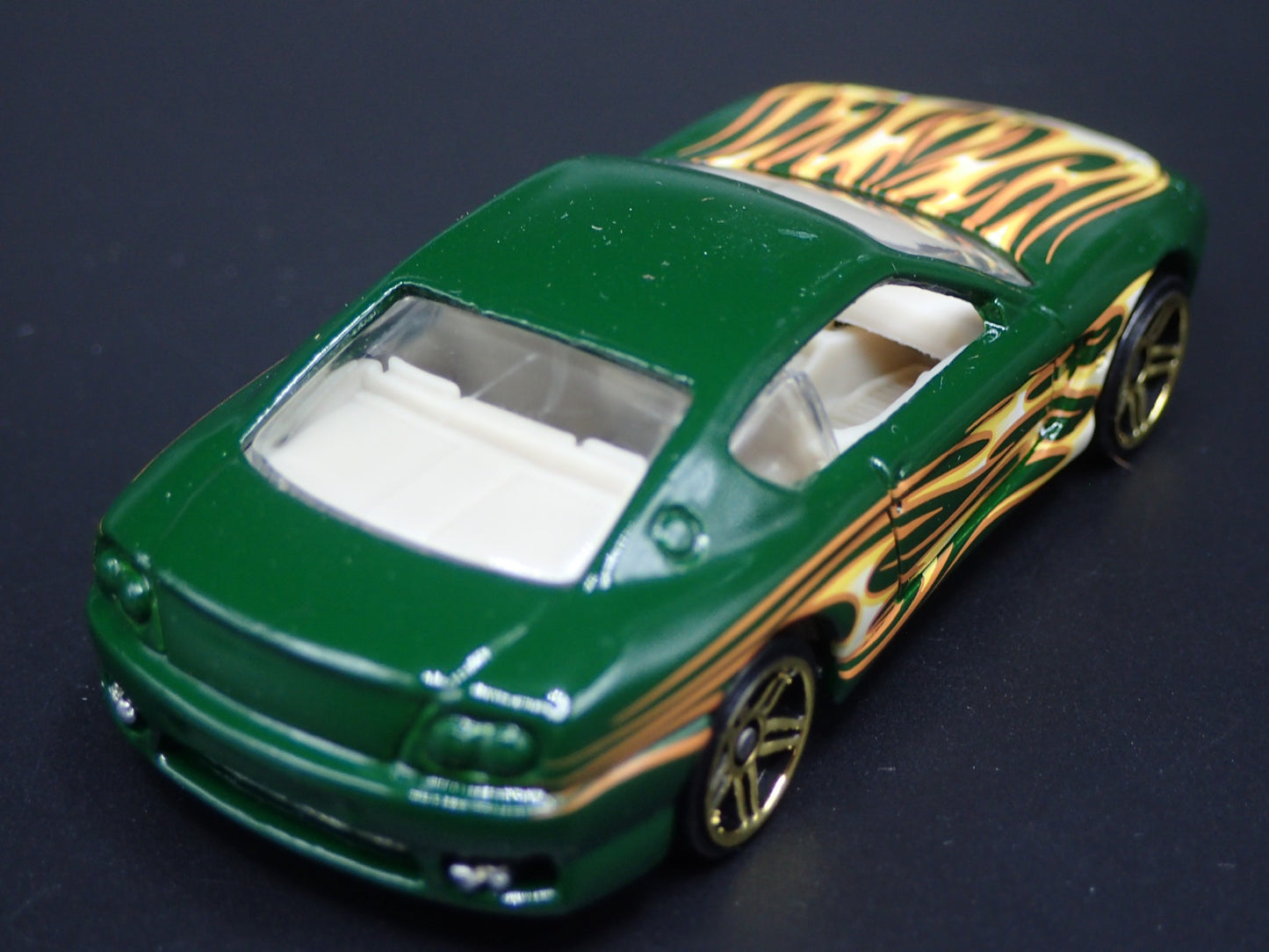 1998-2003 FERRARI 456M GREEN 1:64 SCALE COLLECTIBLE DIORAMA DIECAST MODEL CAR