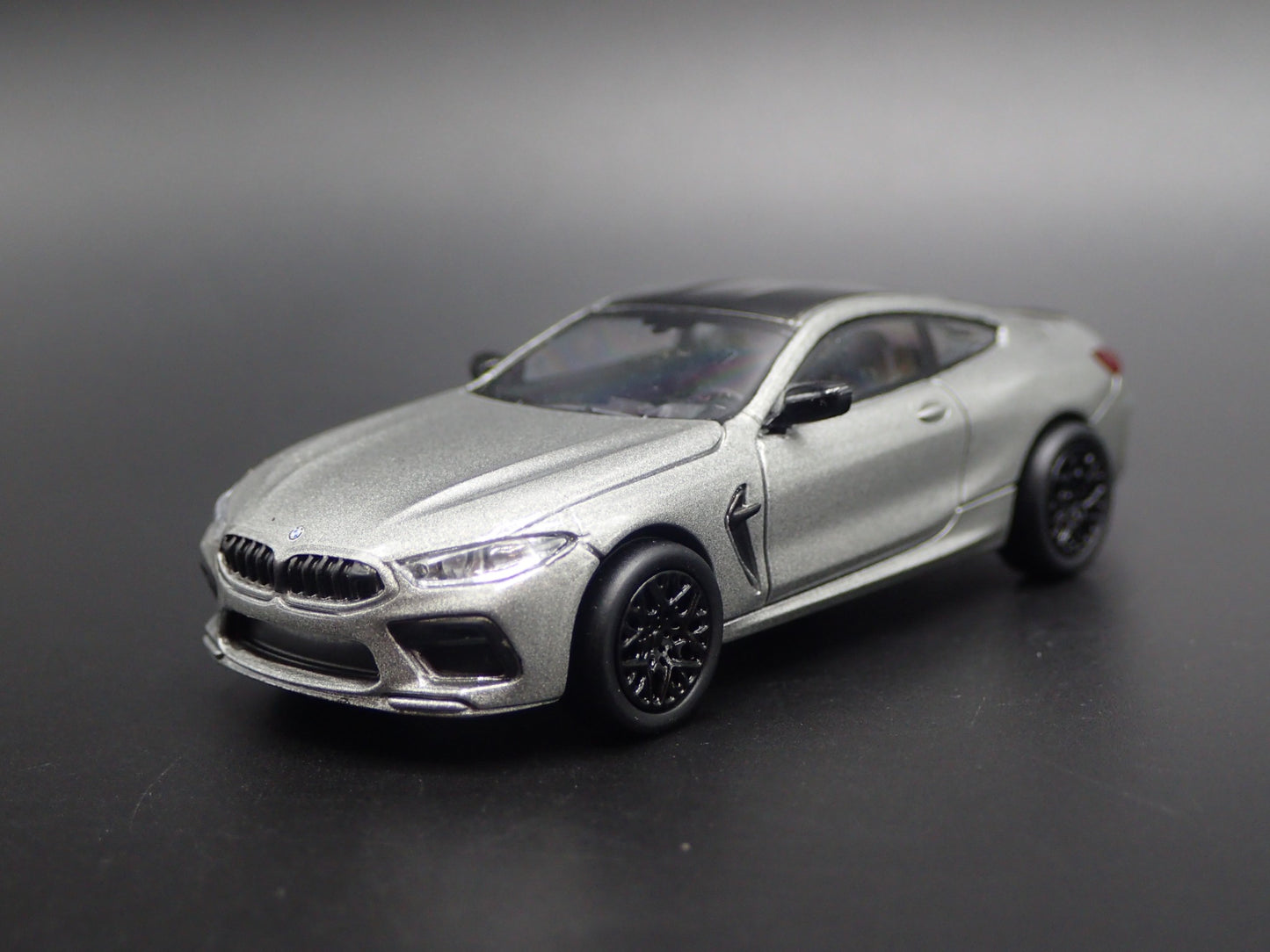 2019-2025 BMW M8 COUPE RARE 1:64 SCALE COLLECTIBLE DIORAMA DIECAST MODEL CAR