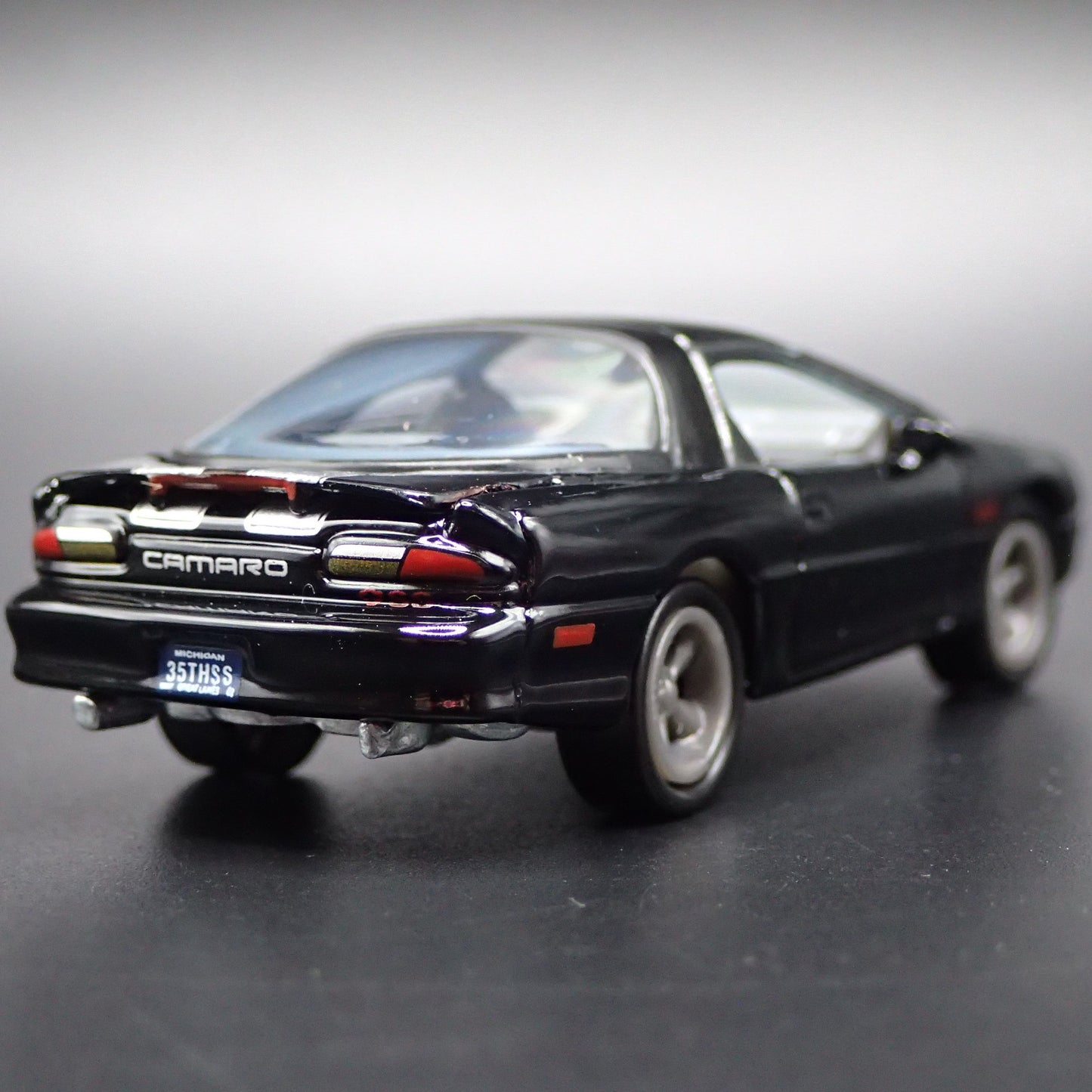 2002 CHEVY CHEVROLET CAMARO SS BLACK 35TH 1:64 SCALE DIORAMA DIECAST MODEL CAR