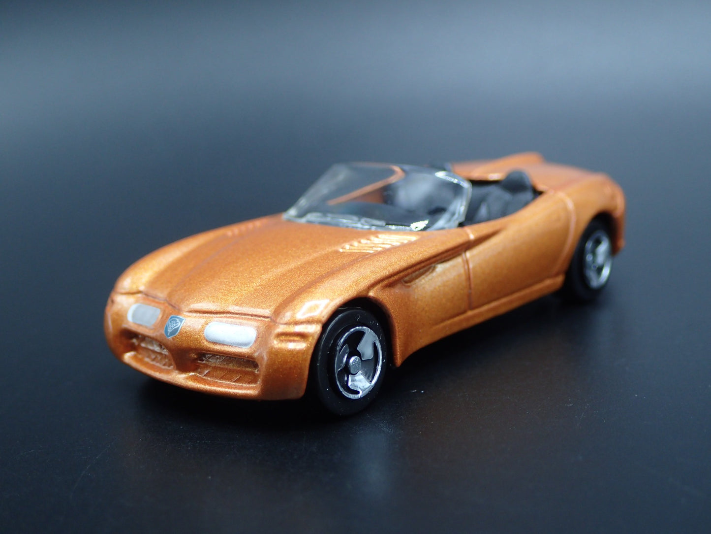 2007 07 DODGE COPPERHEAD CONCEPT ORANGE 1:64 SCALE COLLECTIBLE DIECAST MODEL CAR