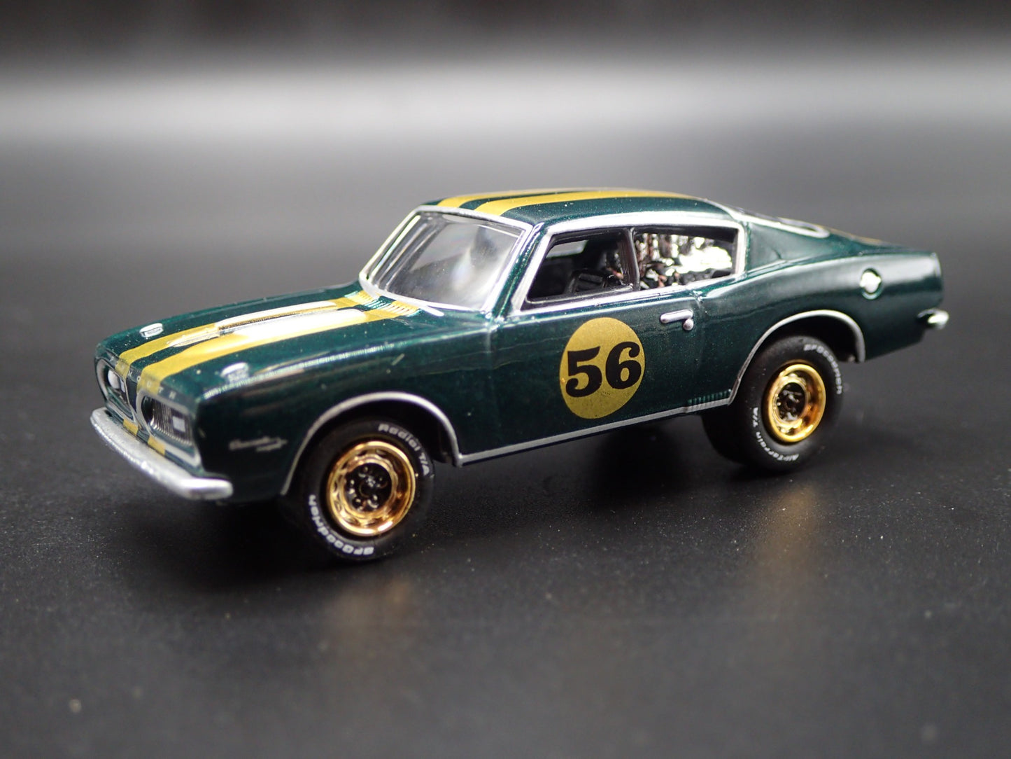 1967 67 PLYMOUTH BARRACUDA FASTBACK GREEN 1/64 SCALE DIORAMA DIECAST MODEL CAR
