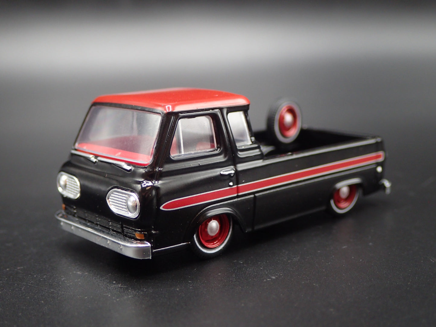 1965 65 FORD ECONOLINE PICKUP TRUCK BLACK 1:64 SCALE DIORAMA DIECAST MODEL CAR