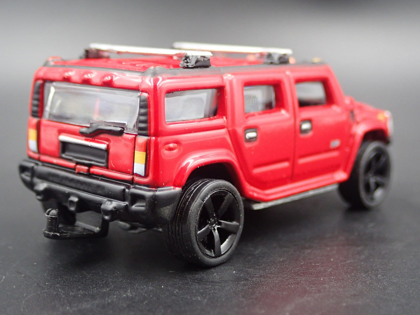 2003-2009 HUMMER H2 SUV W/ HITCH RED RARE 1:64 SCALE DIORAMA DIECAST MODEL CAR