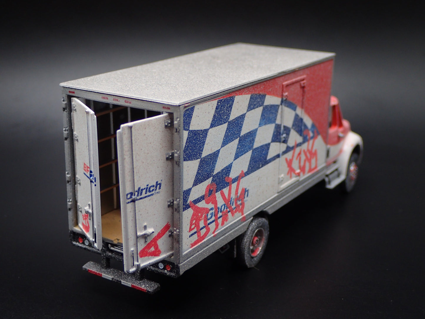 INTERNATIONAL DURASTAR BOX TRUCK BFGOODRICH TIRES 1/64 SCALE DIECAST MODEL CAR