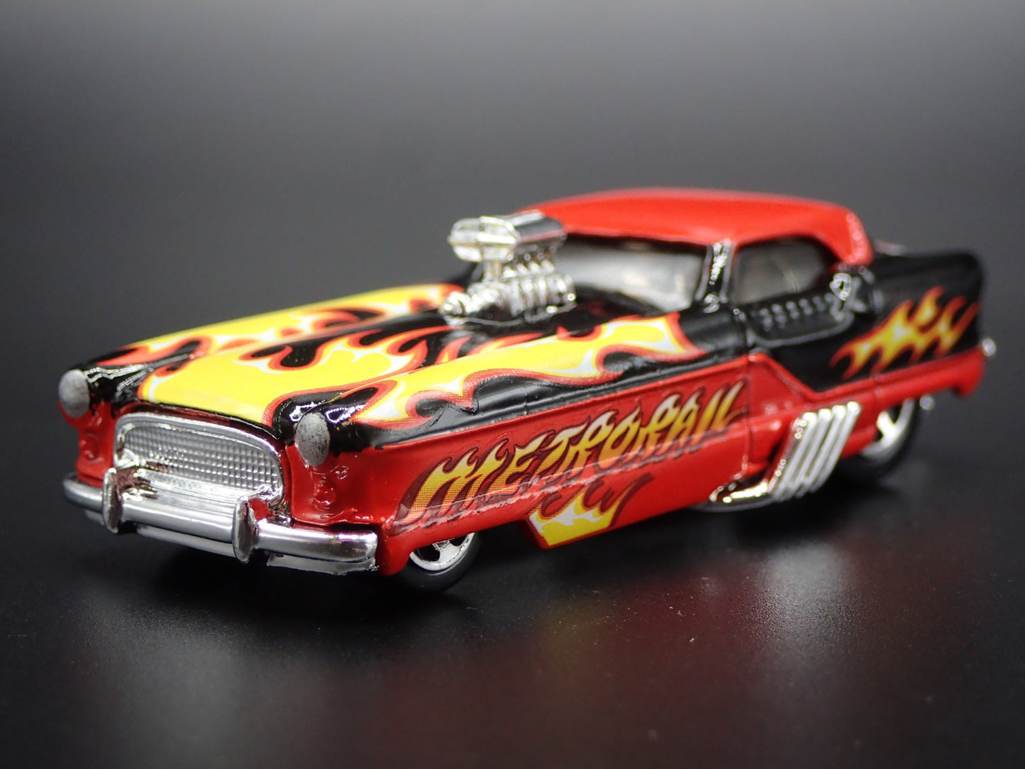 AMC NASH METROPOLITAN NHRA DRAG 1:64 SCALE COLLECTIBLE DIORAMA DIECAST MODEL CAR