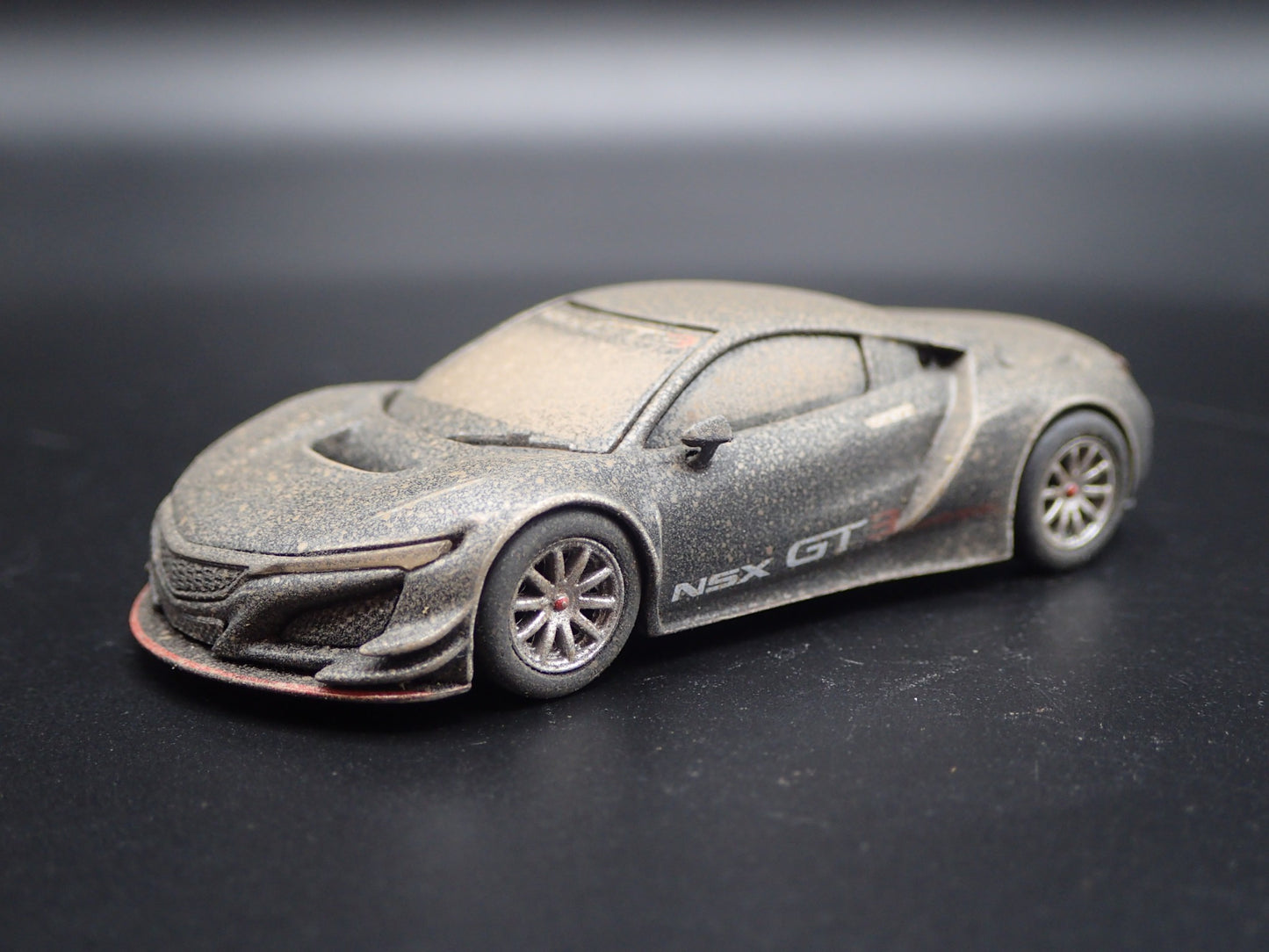 2016-2022 ACURA NSX GT3 RACE WRECKED MUDDY 1:64 SCALE DIORAMA DIECAST MODEL CAR