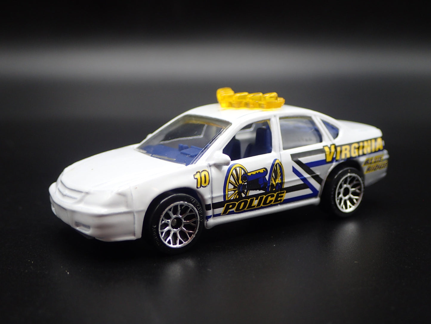 2000-2005 CHEVY CHEVROLET IMPALA POLICE VIRGINIA VA 1:64 SCALE DIECAST MODEL CAR