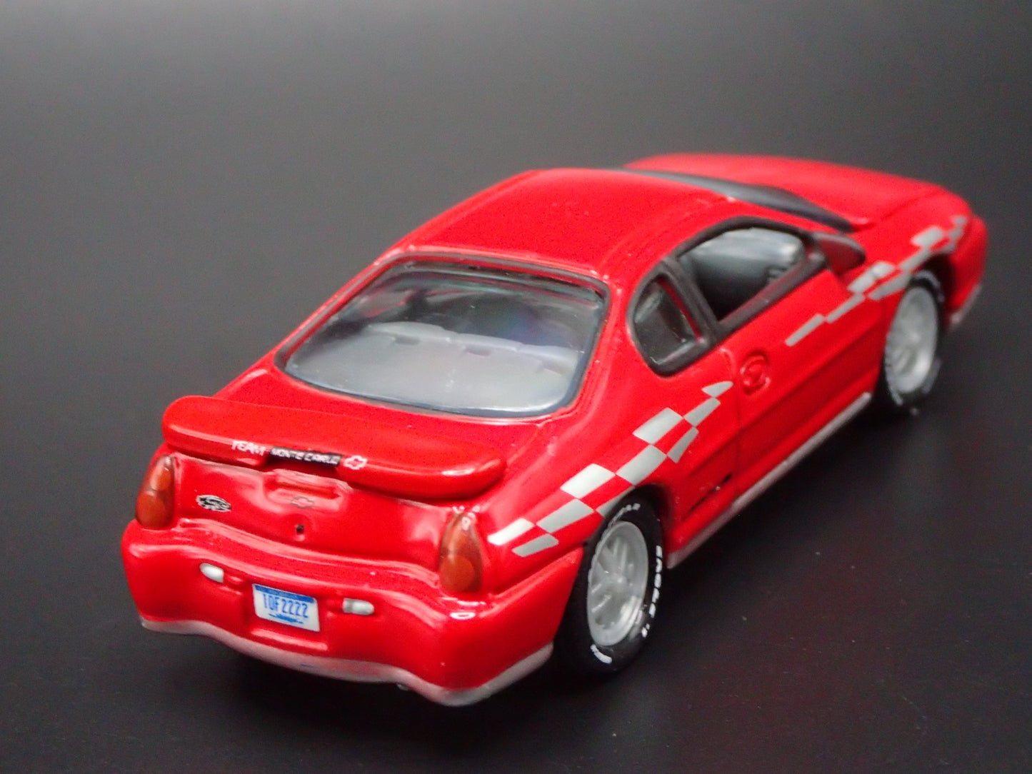 2000 00 CHEVY CHEVROLET MONTE CARLO SS RED 1:64 SCALE DIORAMA DIECAST MODEL CAR