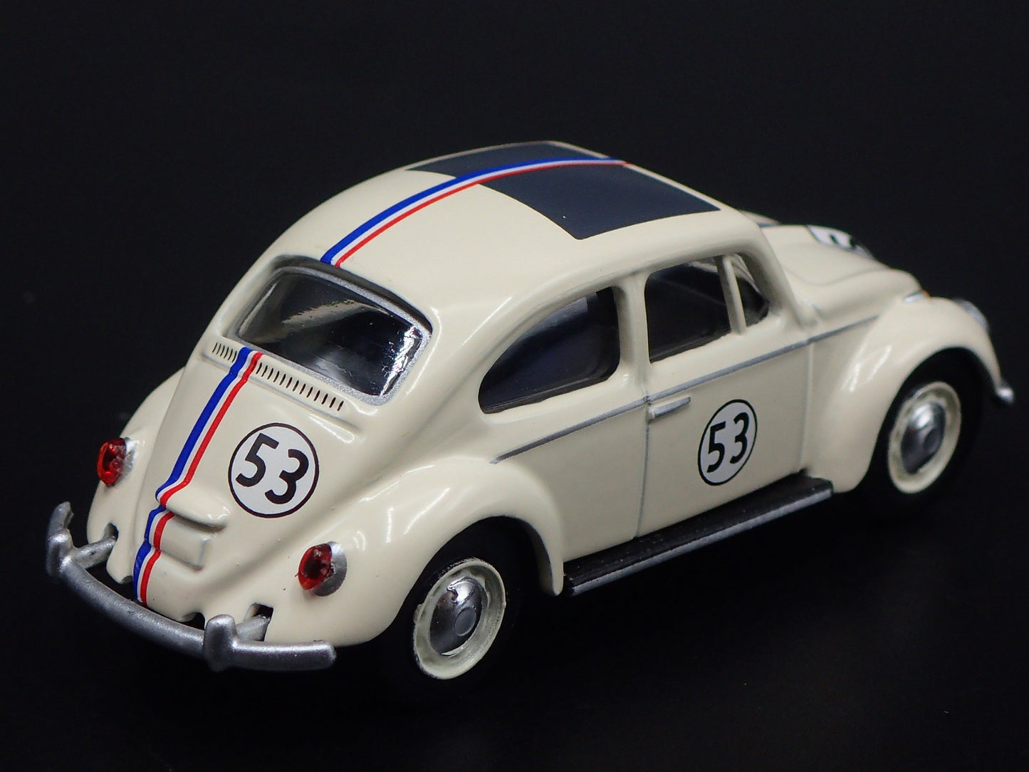 VW VOLKSWAGEN BEETLE HERBIE THE LOVE BUG 1:64 SCALE DIORAMA DIECAST MODEL CAR