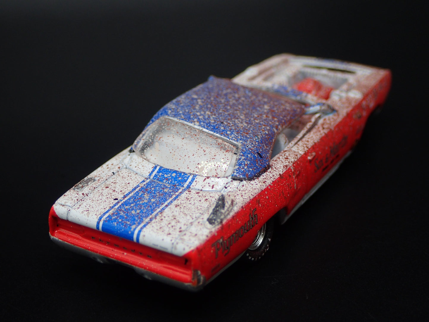 1970 70 PLYMOUTH SUPERBIRD SUPER STOCK SOX & MARTIN 1:64 SCALE DIECAST MODEL CAR