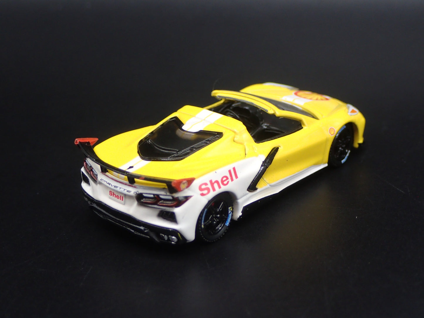 2020-2025 CHEVY CHEVROLET CORVETTE STINGRAY C8 SHELL OIL 1:64 DIECAST MODEL CAR