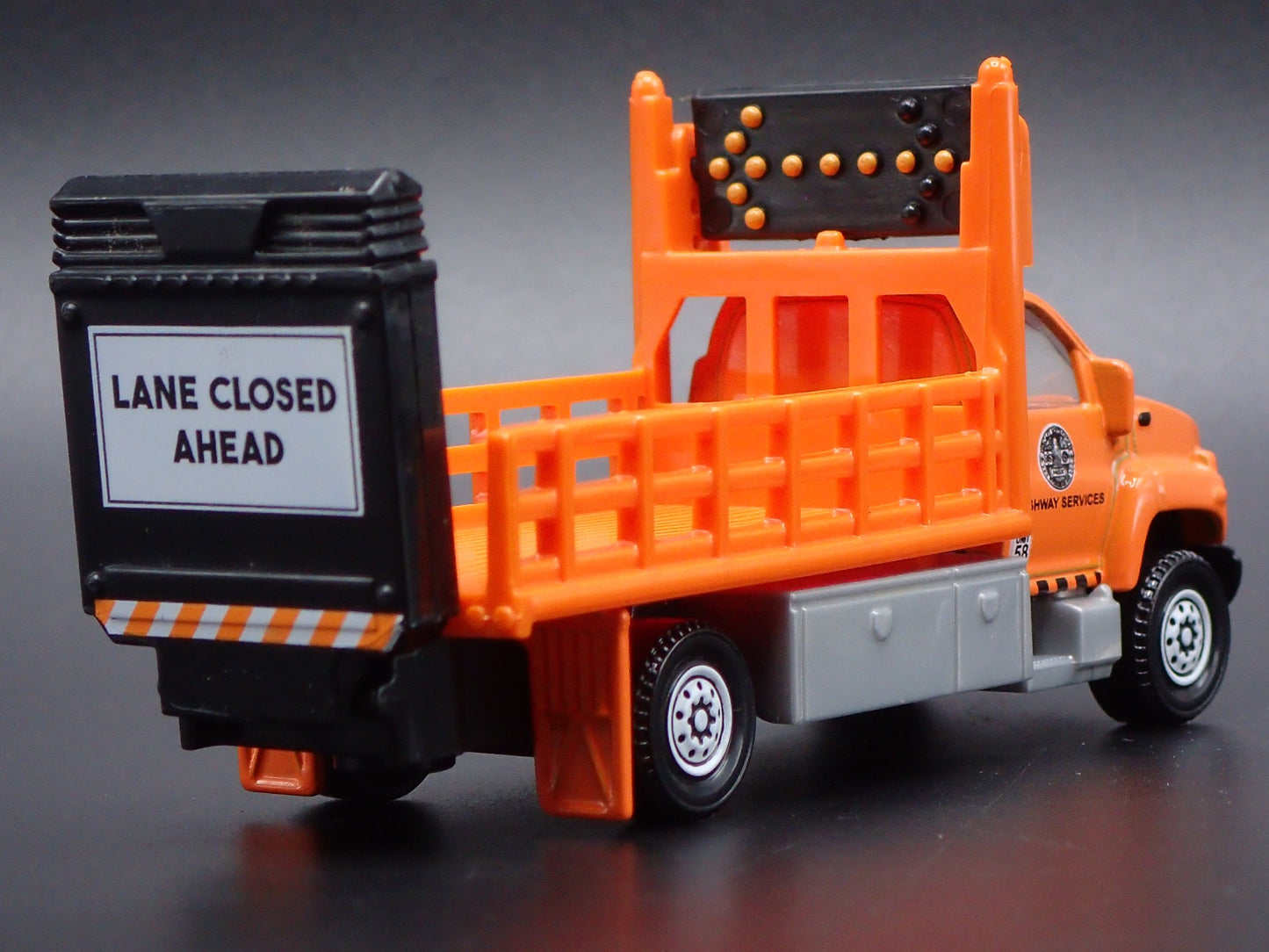 GMC 3500 ATTENUATOR TRUCK HIGHWAY SERVICES CONST 1:64 MB SCALE DIECAST MODEL CAR