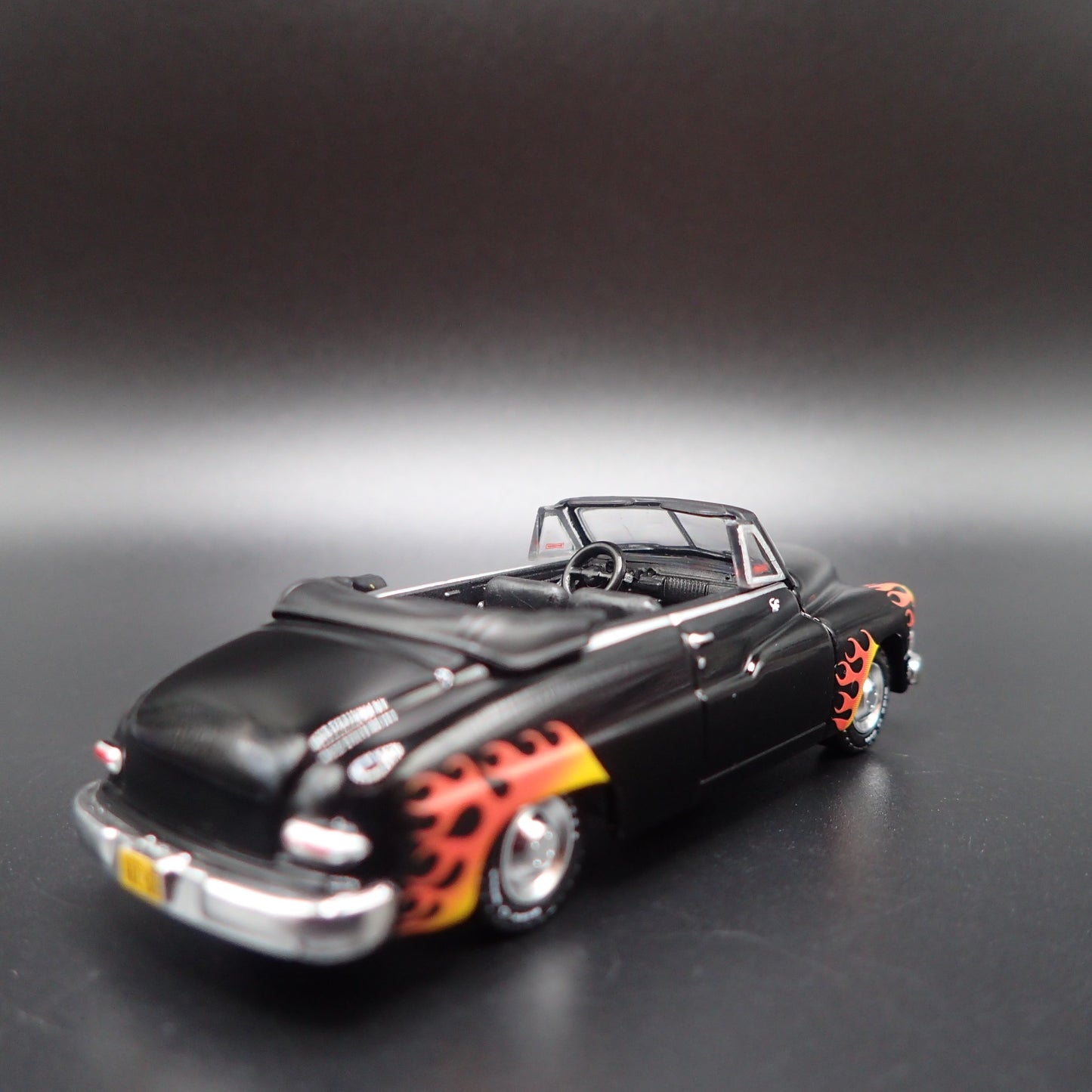 1949 49 MERC MERCURY CONVERTIBLE GREASE 1:64 SCALE DIORAMA DIECAST MODEL CAR