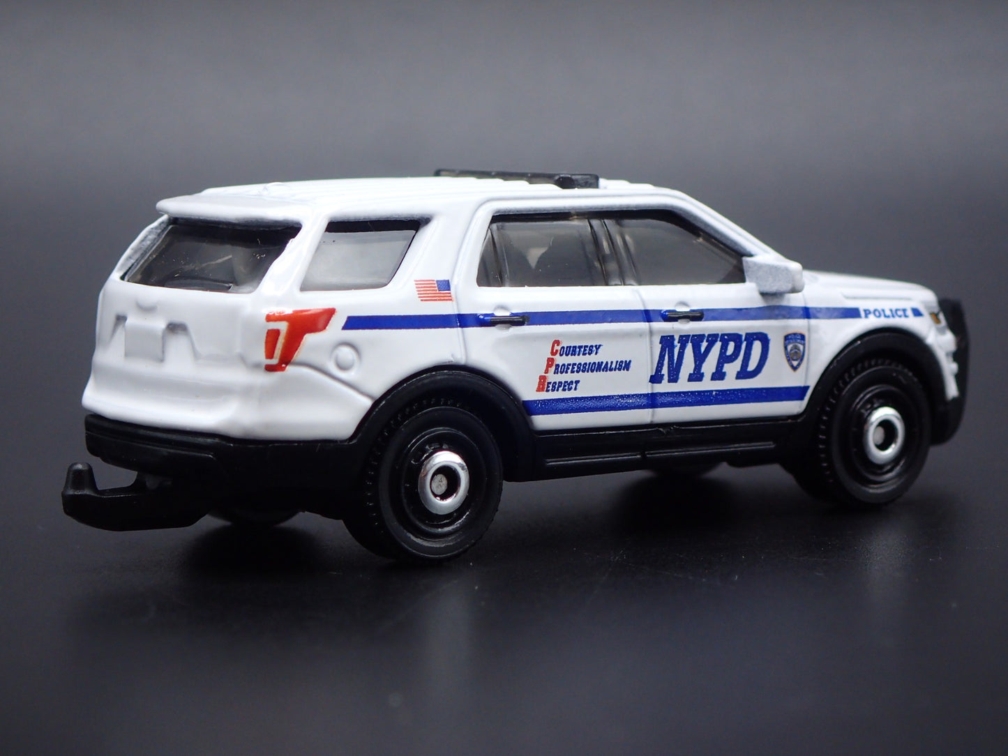 2016 FORD EXPLORER POLICE INTERCEPTOR UTILITY NYPD 1:64 SCALE DIECAST MODEL CAR