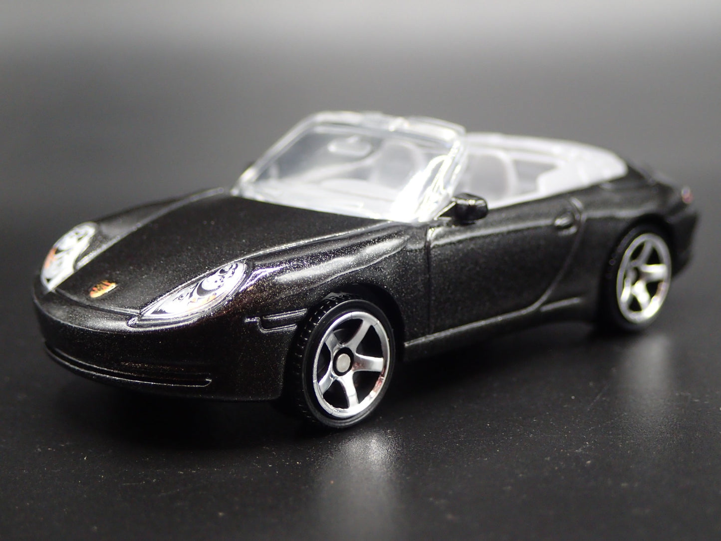 1998-2005 PORSCHE 911 CARRERA CABRIOLET CONVERTIBLE 1:64 SCALE DIECAST MODEL CAR