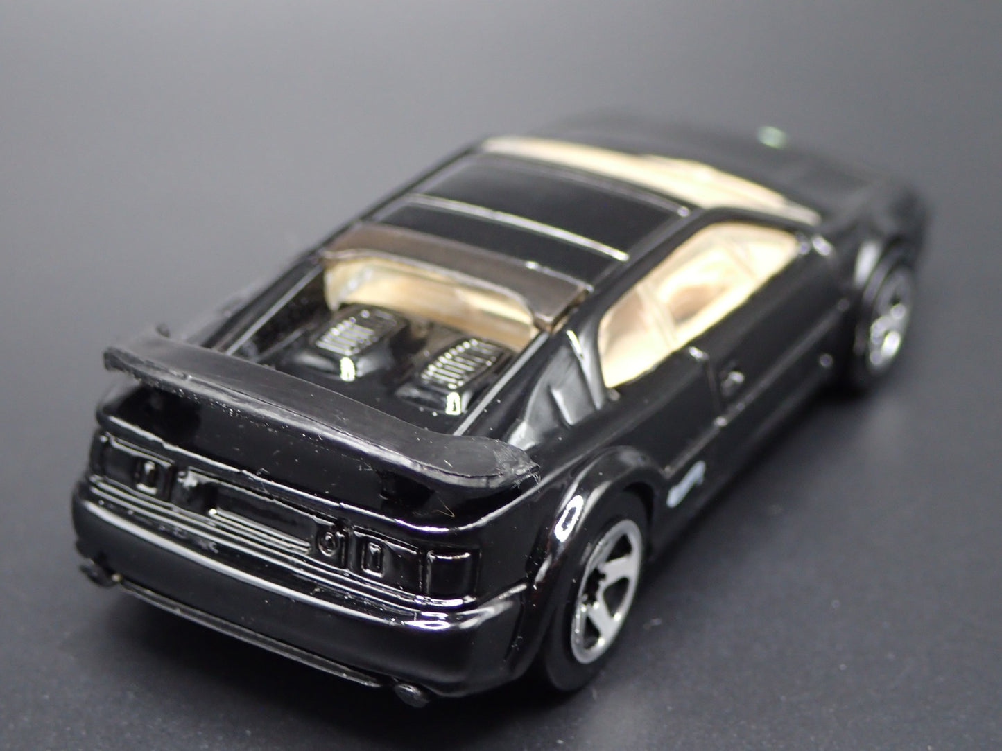 1994-2004 LOTUS ESPRIT BLACK 1:64 SCALE COLLECTIBLE DIORAMA DIECAST MODEL CAR