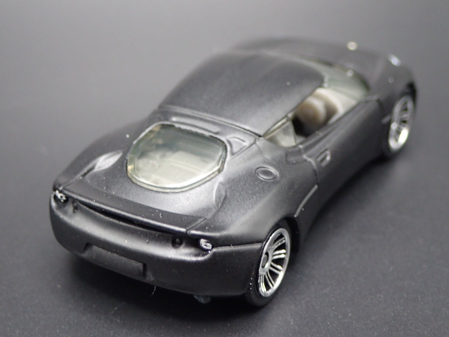 2010-2021 LOTUS EVORA BLACK 1/64 SCALE COLLECTIBLE DIORAMA DIECAST MODEL CAR