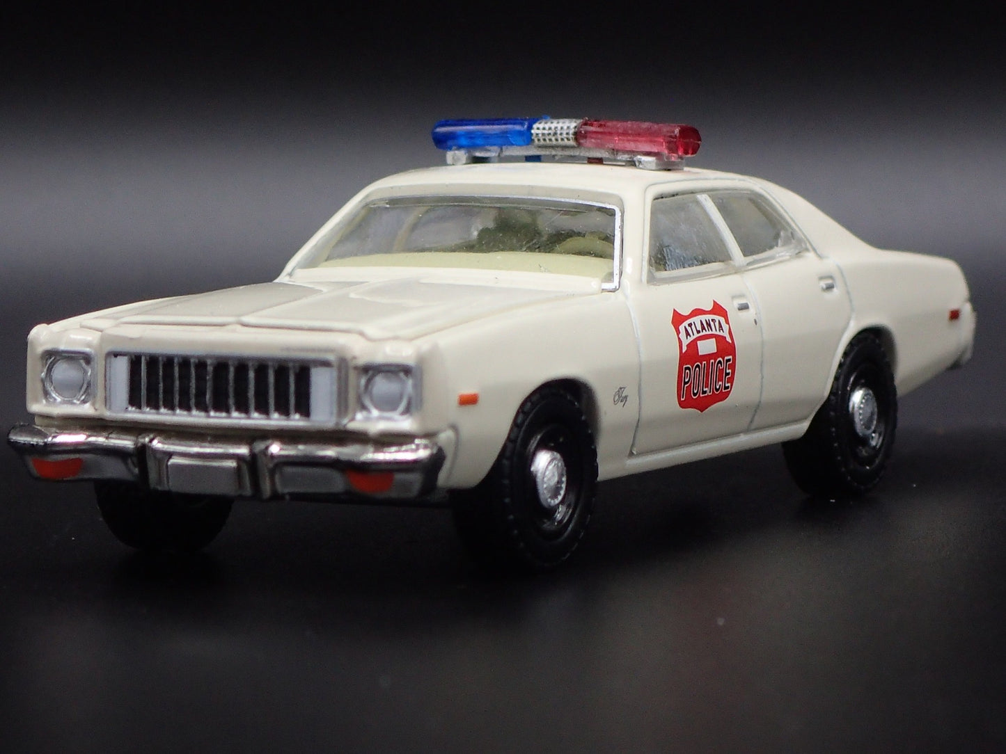 1975 75 PLYMOUTH FURY ATLANTA, GEORGIA POLICE RARE 1:64 SCALE DIECAST MODEL CAR