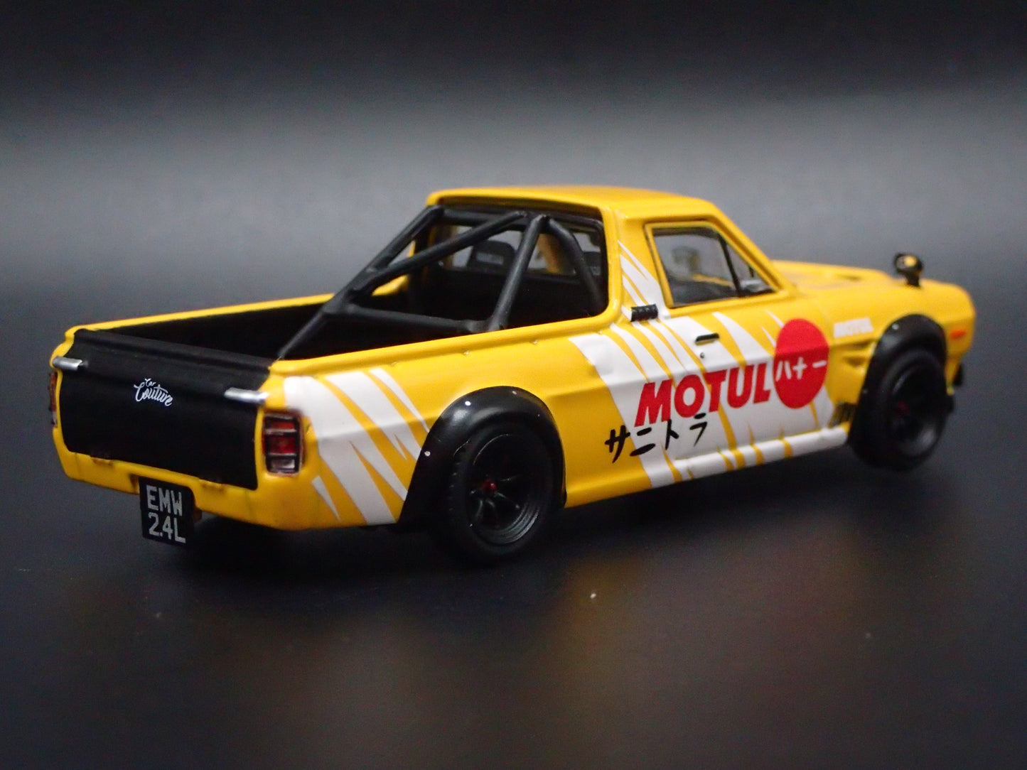 NISSAN SUNNY HAKOTORA PICKUP TRUCK MOTUL JDM 1:64 SCALE DIECAST MODEL CAR