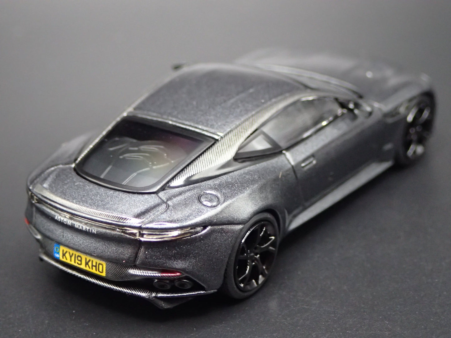 2018-2024 ASTON MARTIN DBS 007 NO TIME TO DIE GRAY 1/64 SCALE DIECAST MODEL CAR