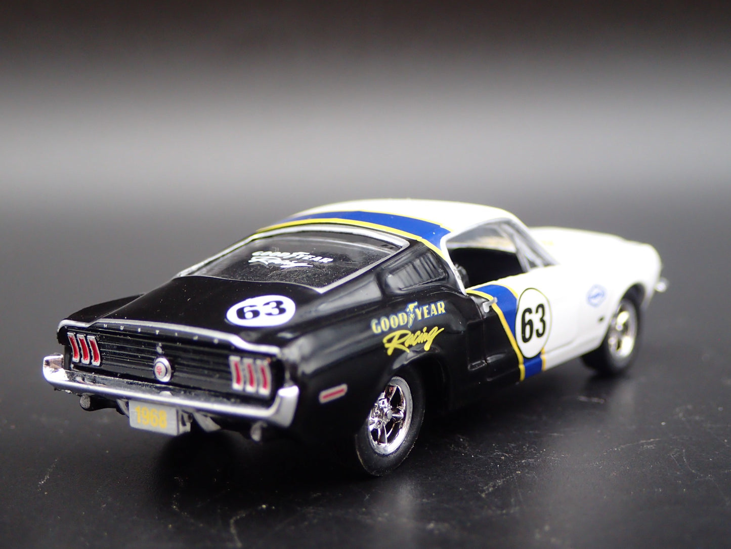 1968 FORD MUSTANG GT 390 FASTBACK GOODYEAR RACING 1:64 SCALE DIECAST MODEL CAR