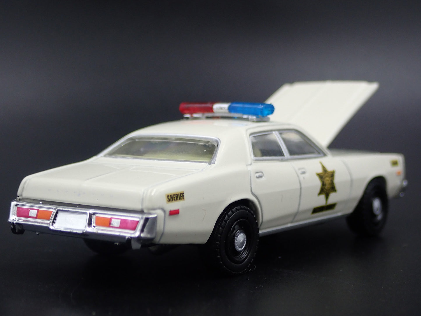 1977 77 PLYMOUTH FURY DUKES OF HAZZARD COUNTY SHERIFF 1:64 SCALE DIECAST MODEL
